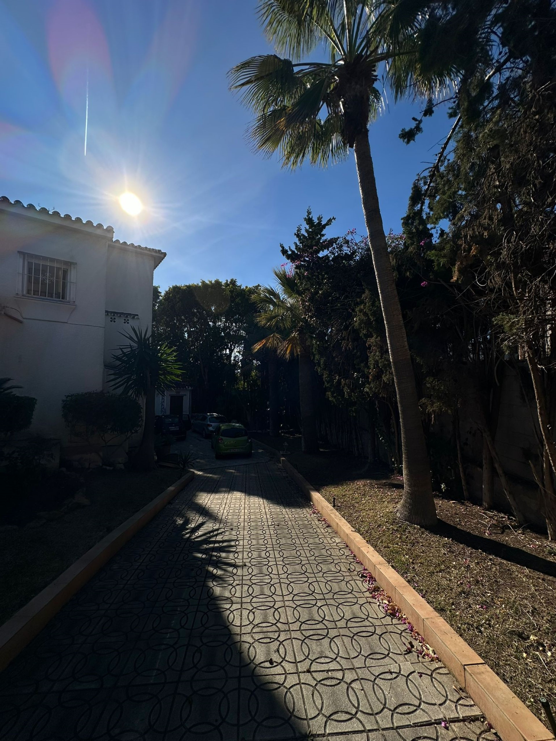 Detached Villa in Marbesa. Excellent Opportunity Close to the Beach