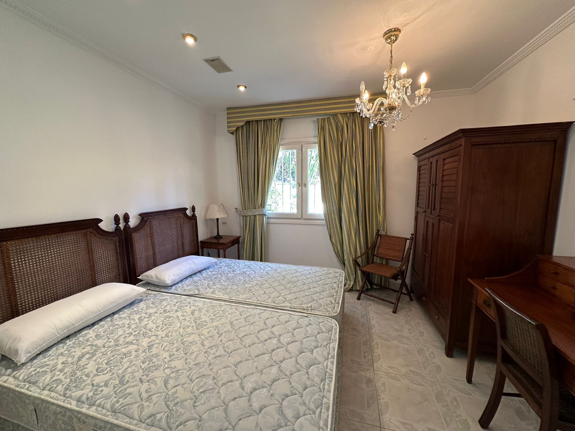 Detached Villa in Marbesa. Excellent Opportunity Close to the Beach