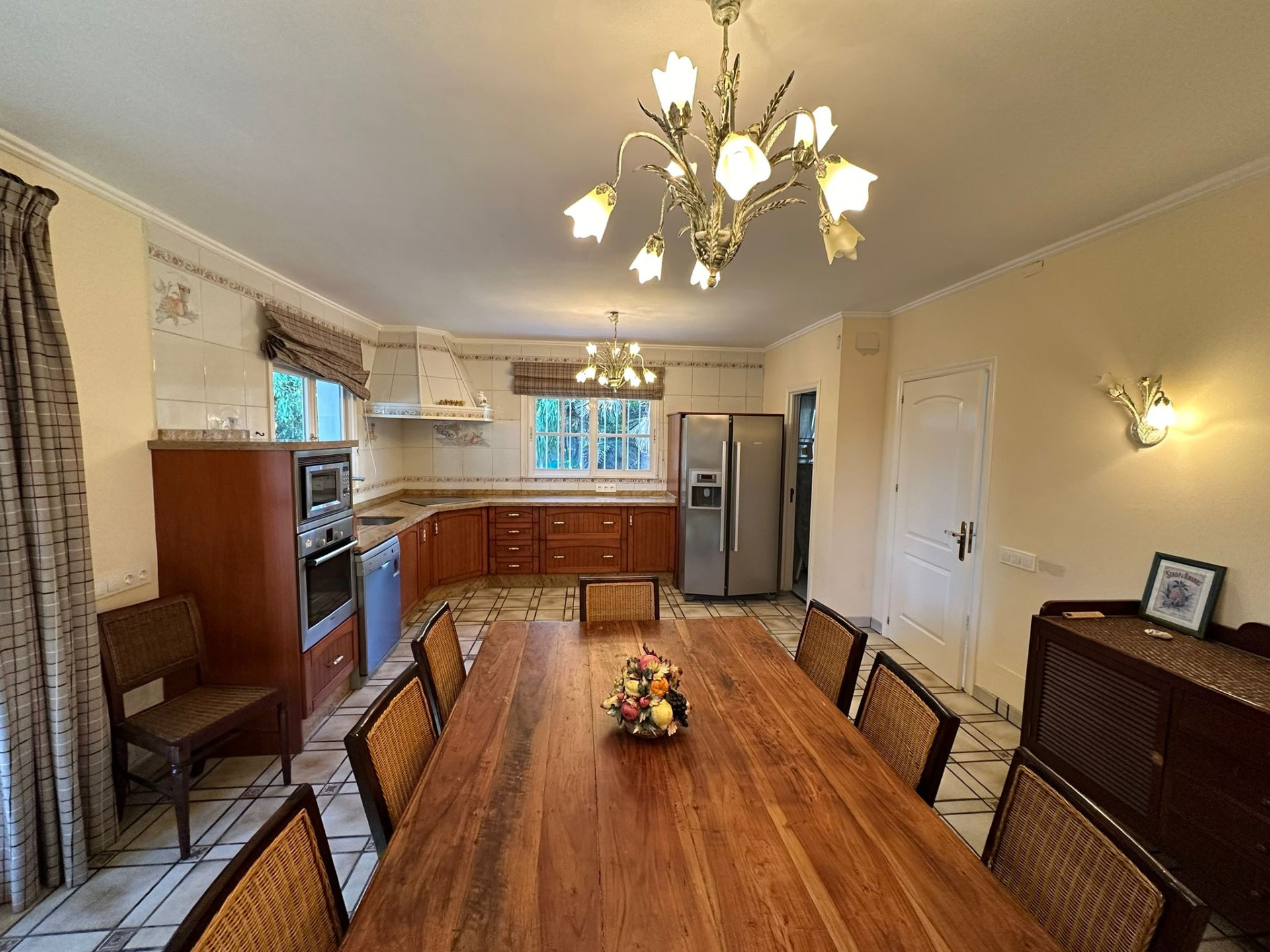 Detached Villa in Marbesa. Excellent Opportunity Close to the Beach