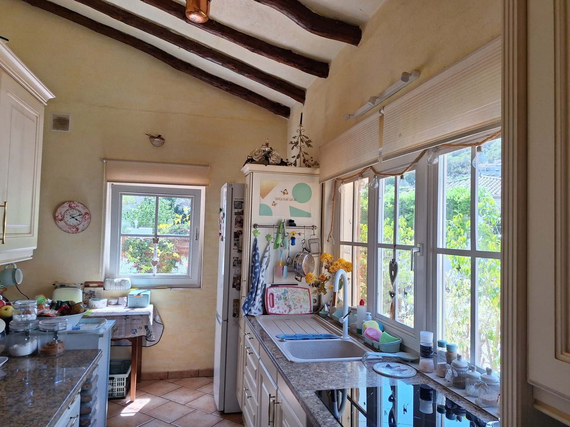 Villa de 2 dormitorios en el corazón del centro de Benahavís