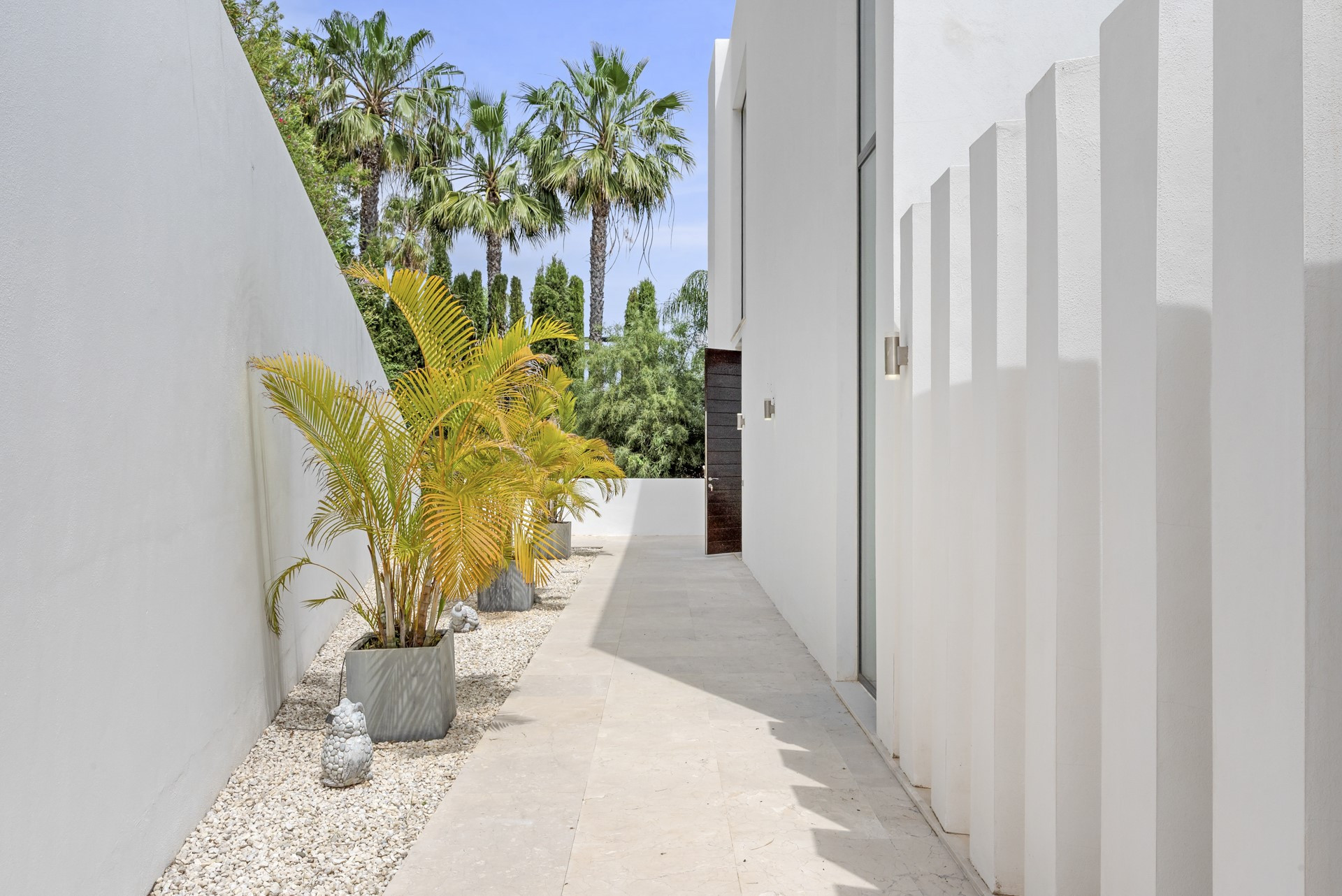 Villa with spectacular views in La Alquería, Benahavís.