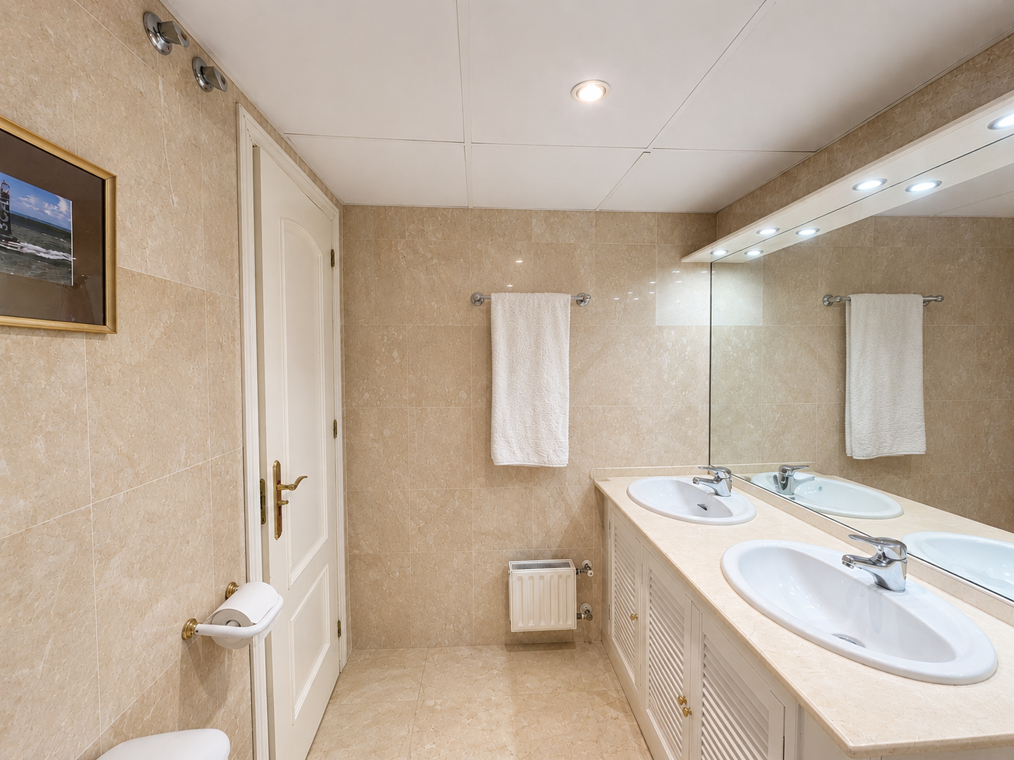Apartamento en primera línea de golf con vistas panorámicas en Campos de Guadalmina, Guadalmina Alta