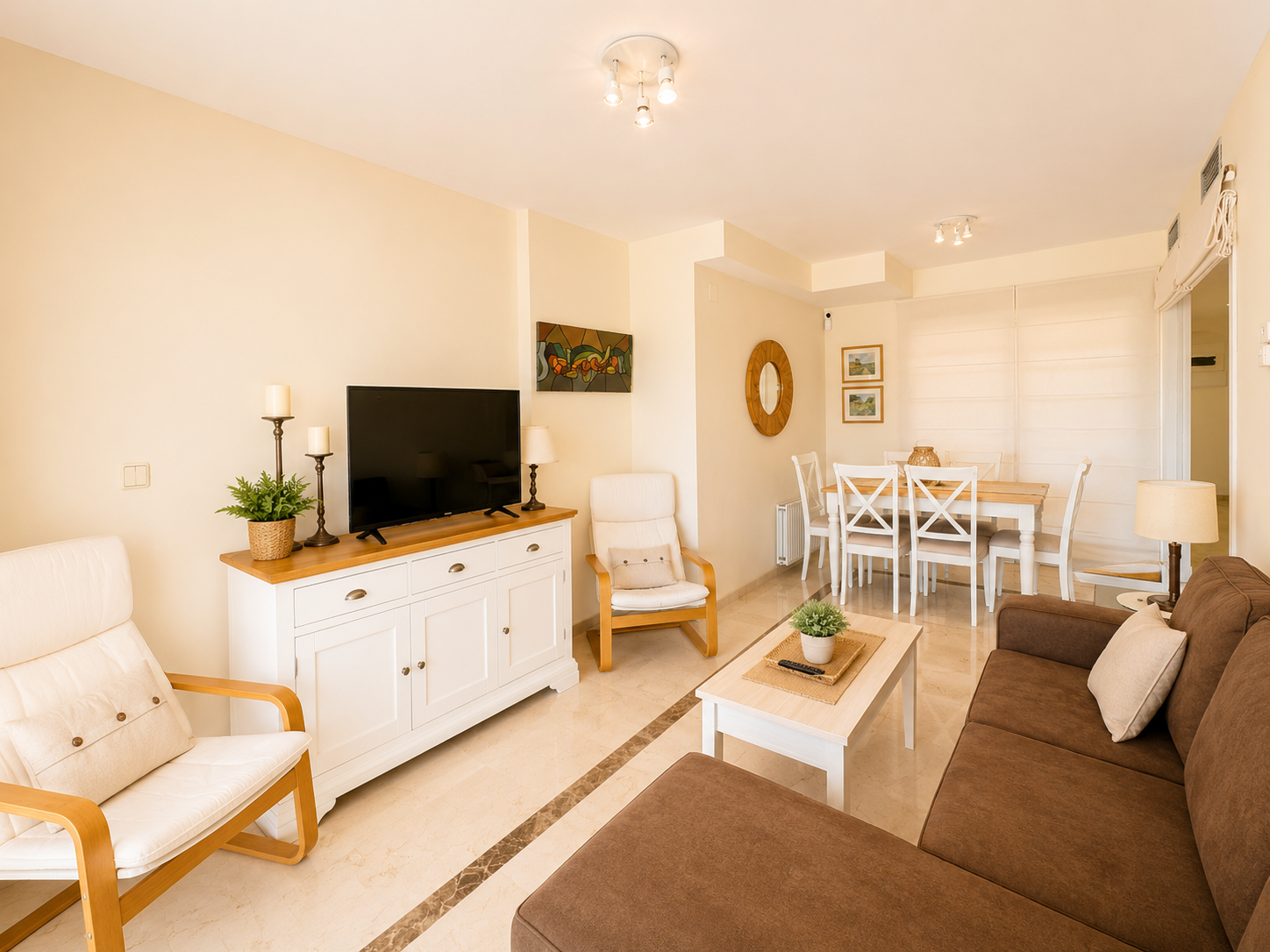 Apartamento en primera línea de golf con vistas panorámicas en Campos de Guadalmina, Guadalmina Alta