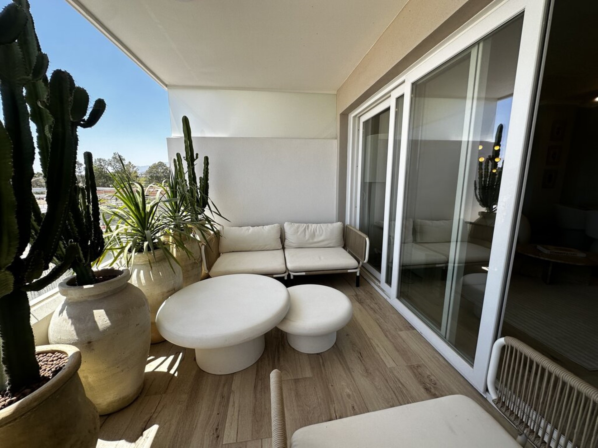 Apartamento de 3 dormitorios en Nueva Andalucía.