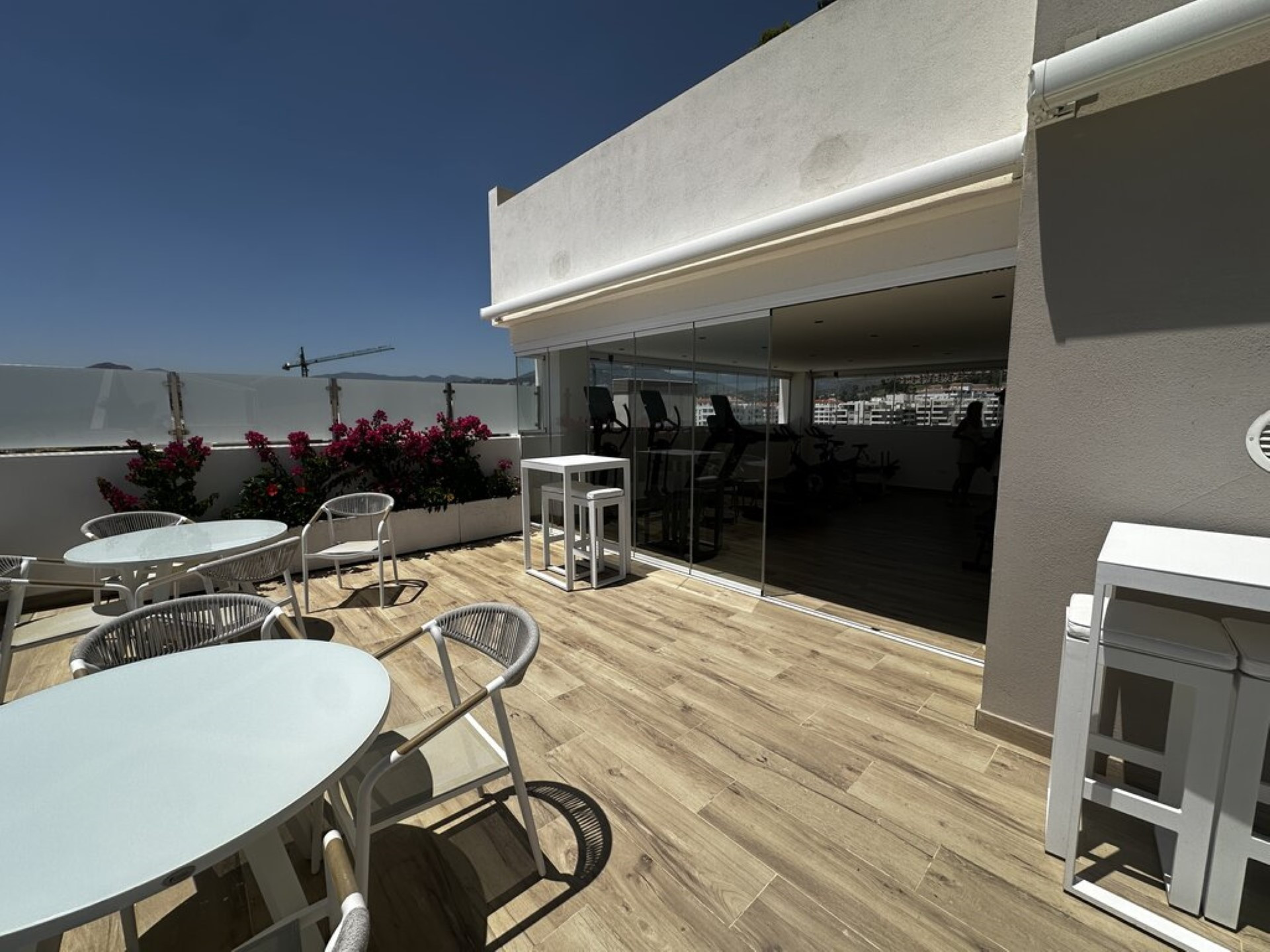 Apartamento de 3 dormitorios en Nueva Andalucía.