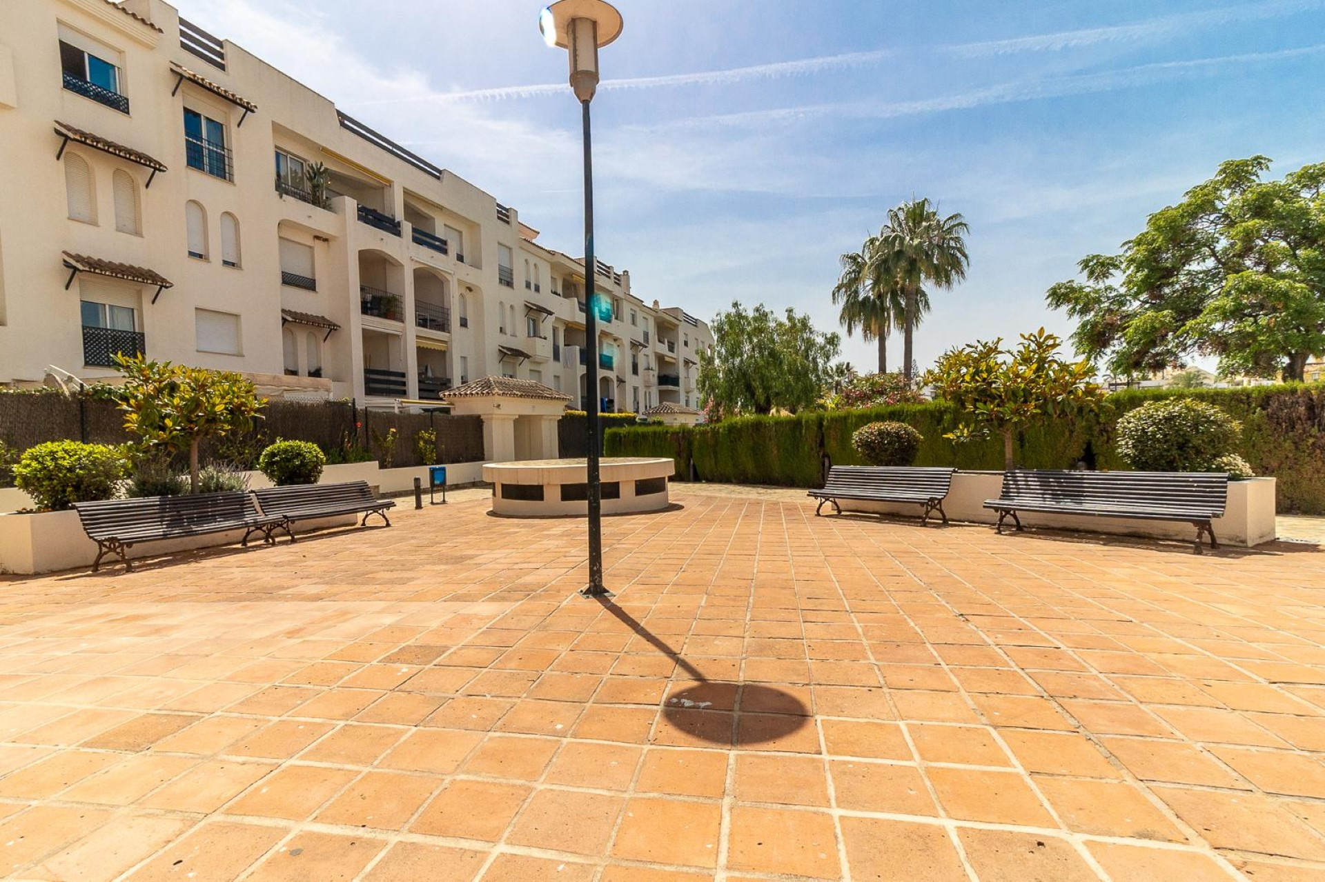 Apartamento de 3 dormitorios en  San Pedro de Alcántara.