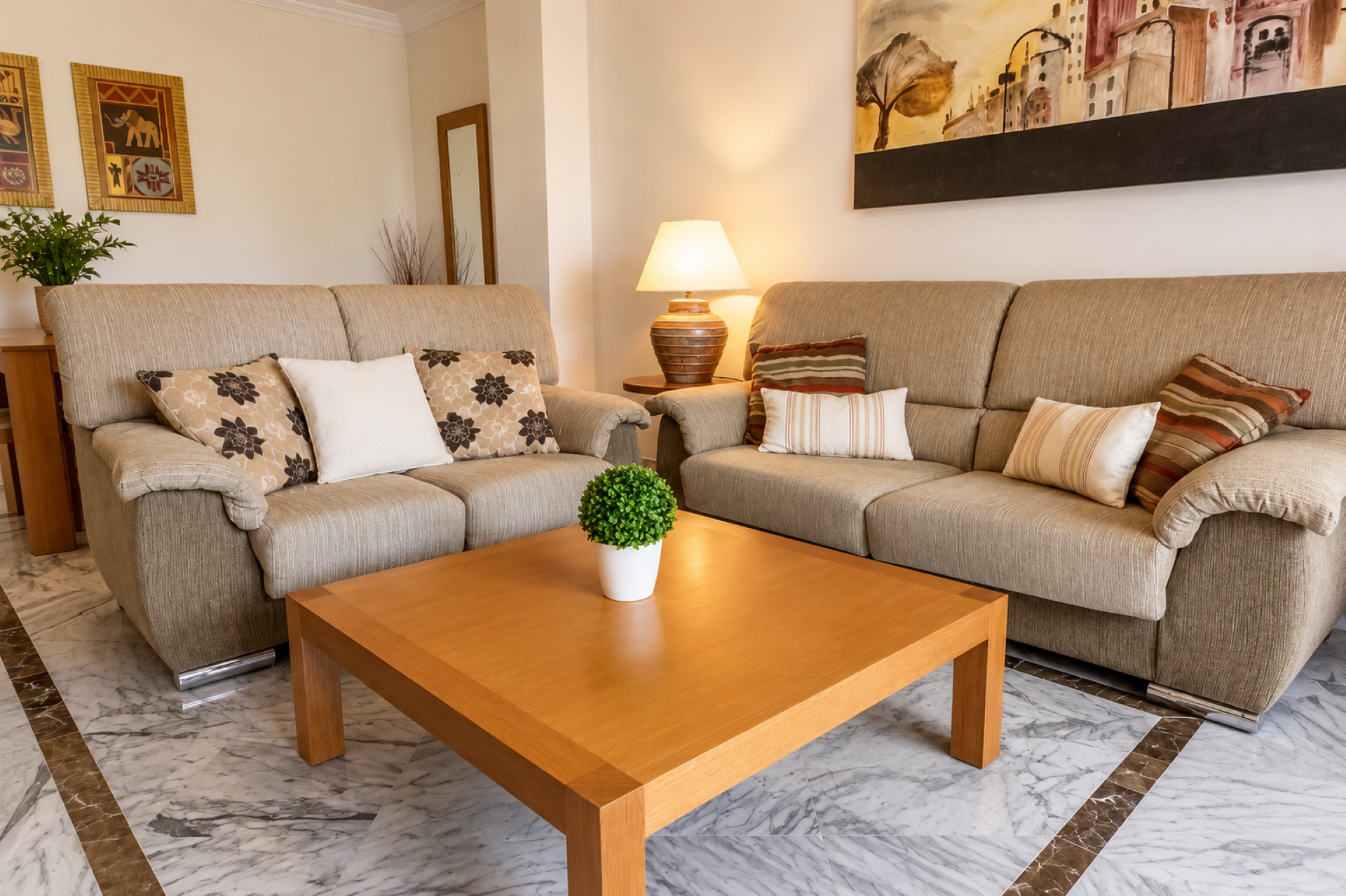 Apartamento de 3 dormitorios en  San Pedro de Alcántara.