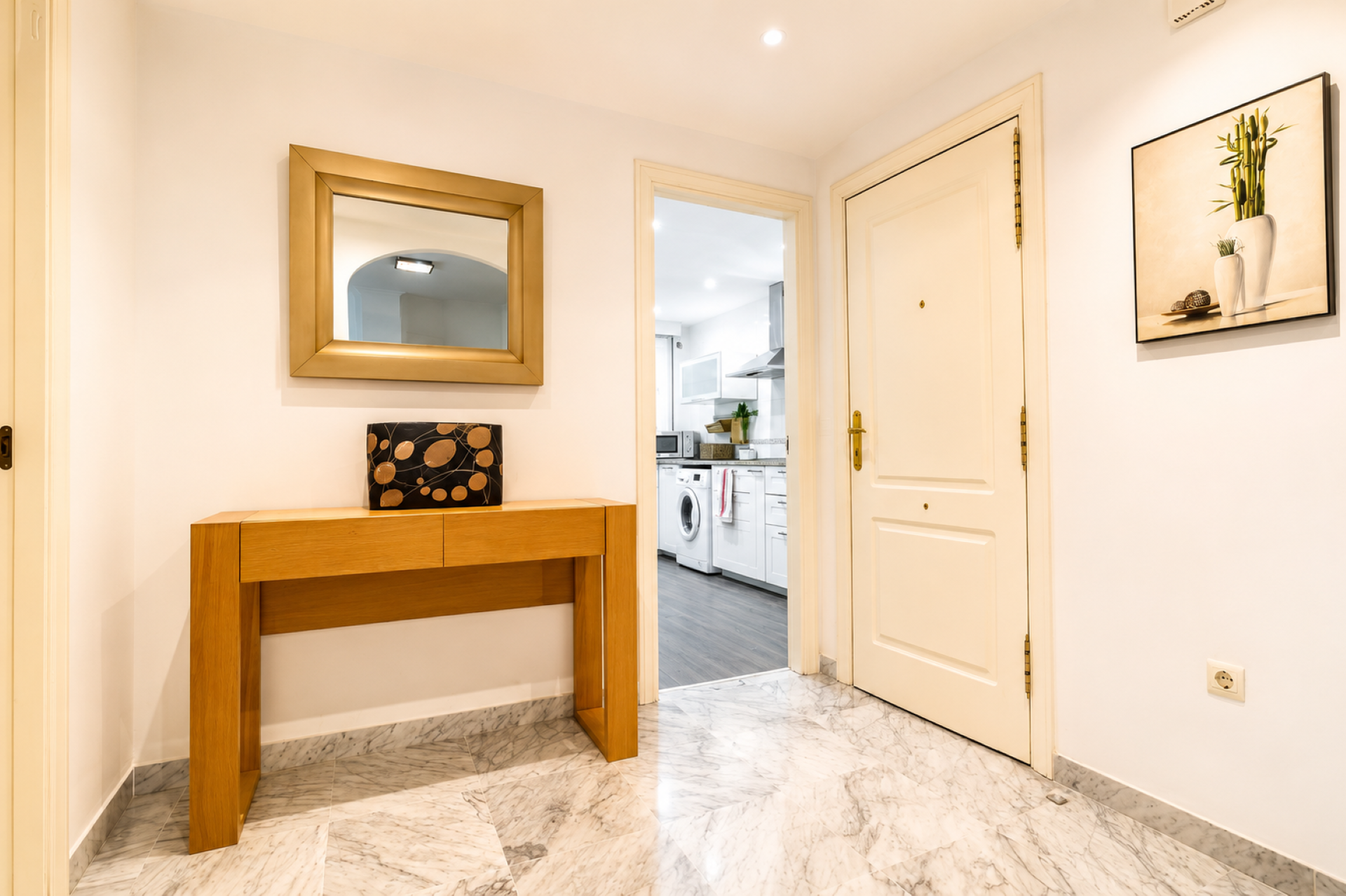 Apartamento de 3 dormitorios en  San Pedro de Alcántara.
