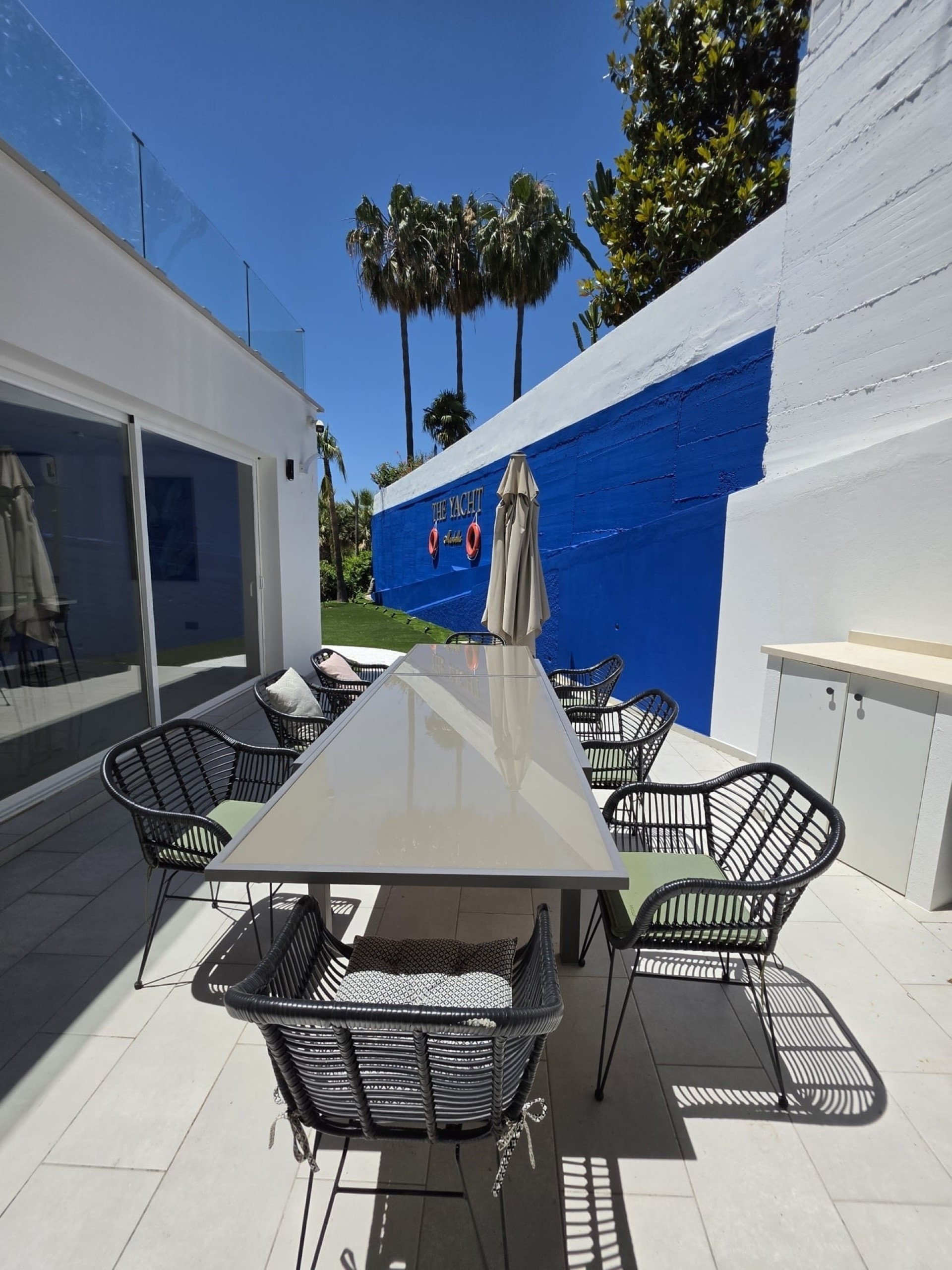 4 bedroom fully renovated contemporary villa in Nueva Andalucia