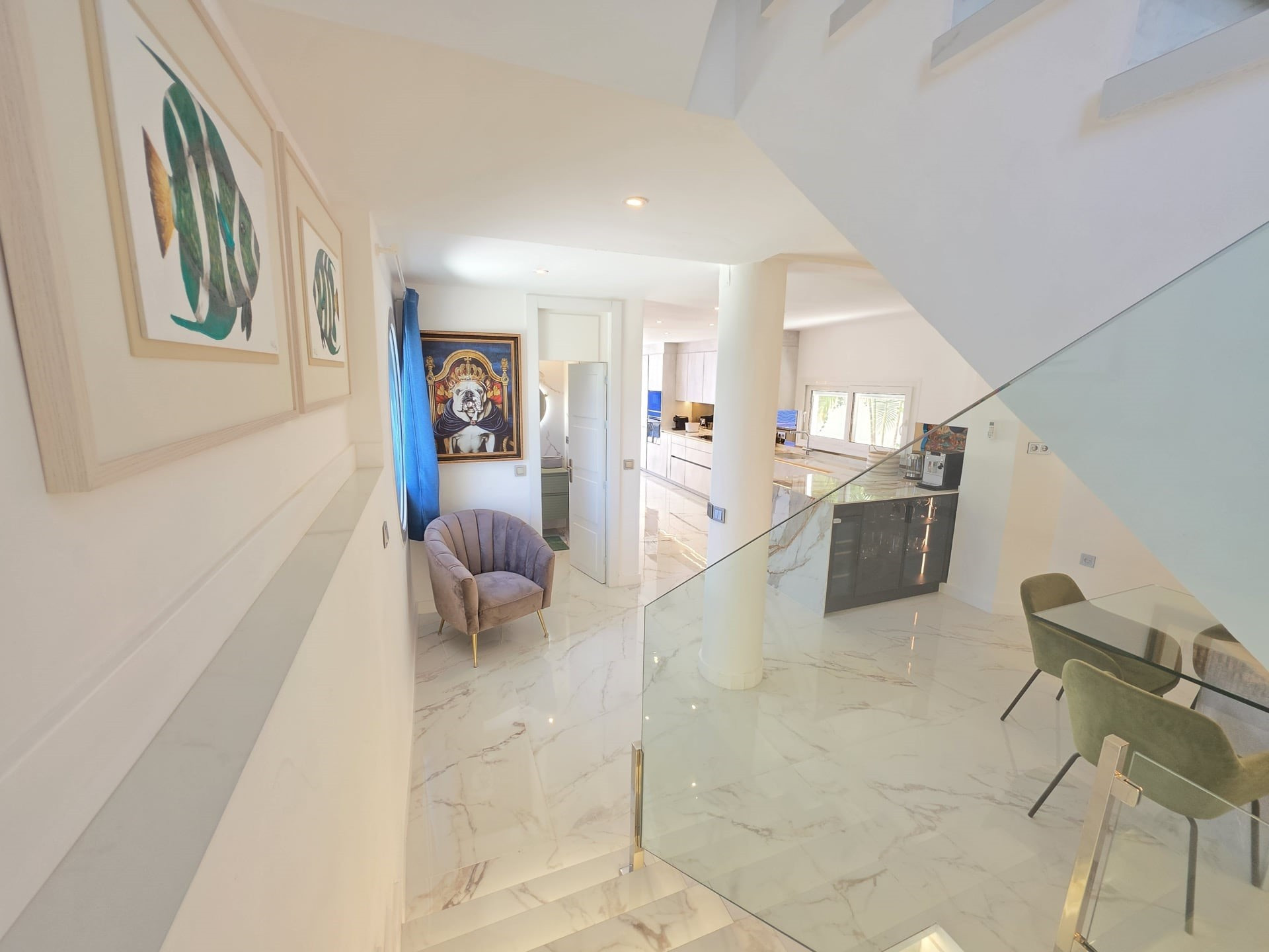 4 bedroom fully renovated contemporary villa in Nueva Andalucia