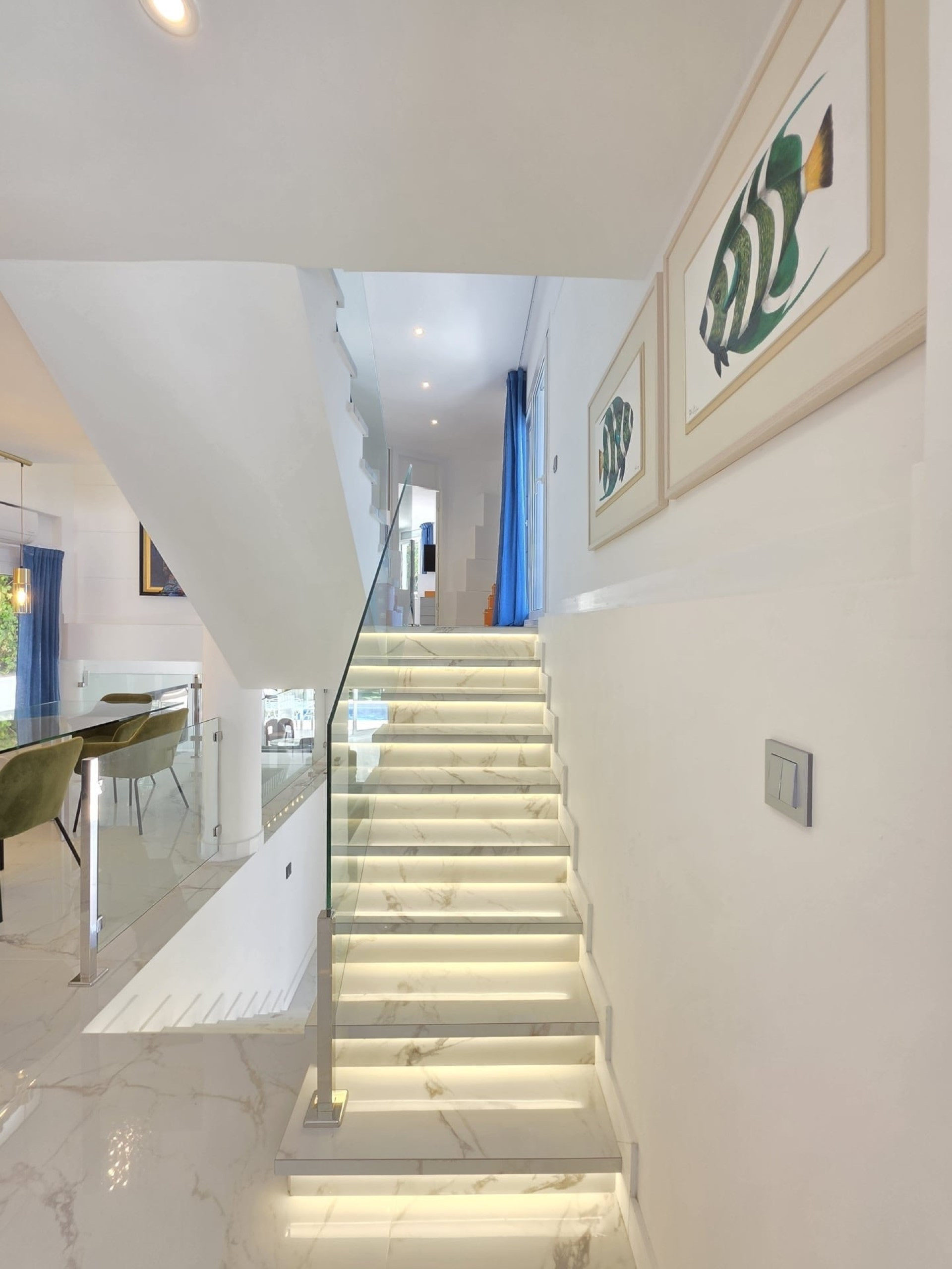 4 bedroom fully renovated contemporary villa in Nueva Andalucia