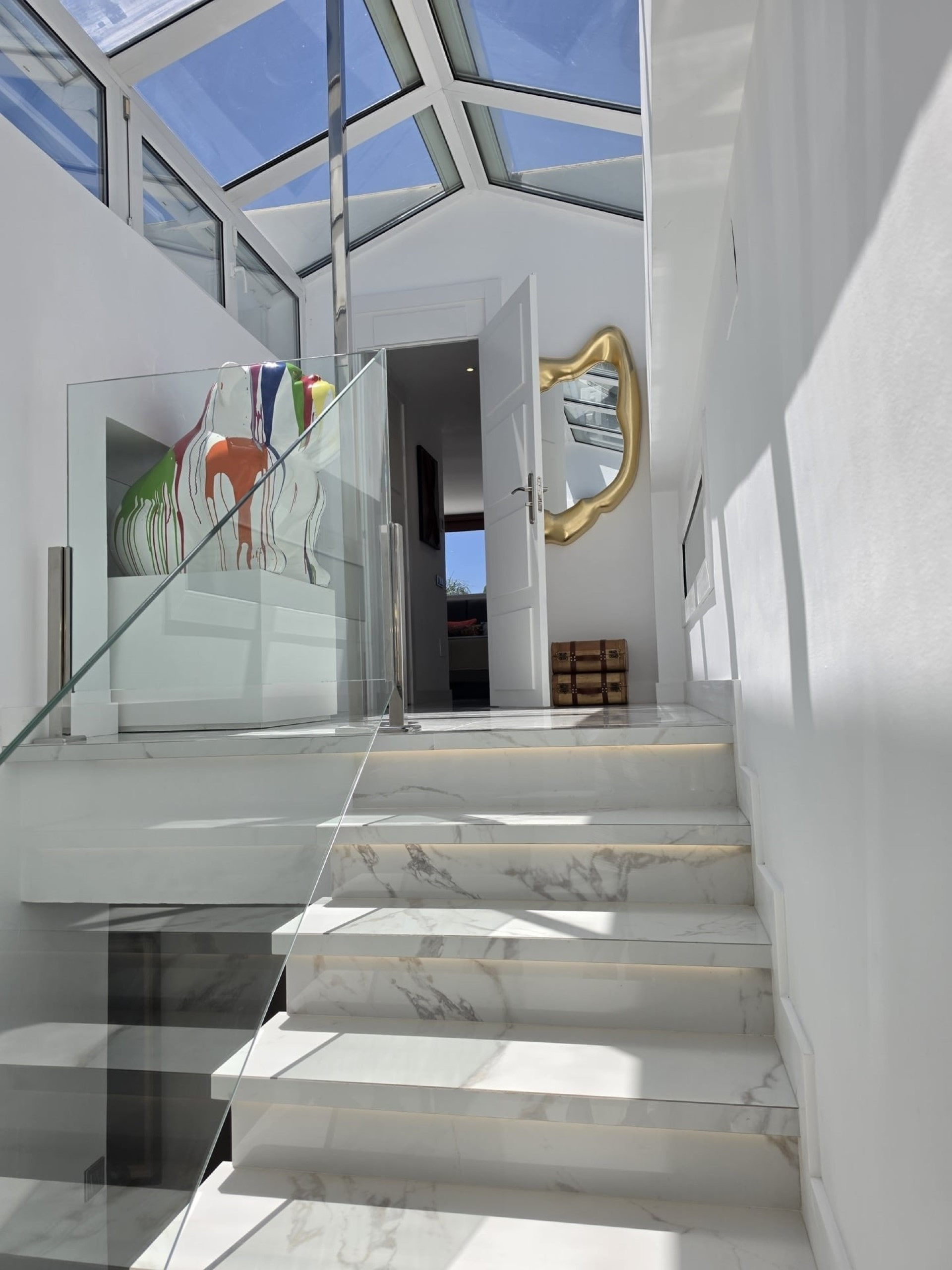 4 bedroom fully renovated contemporary villa in Nueva Andalucia
