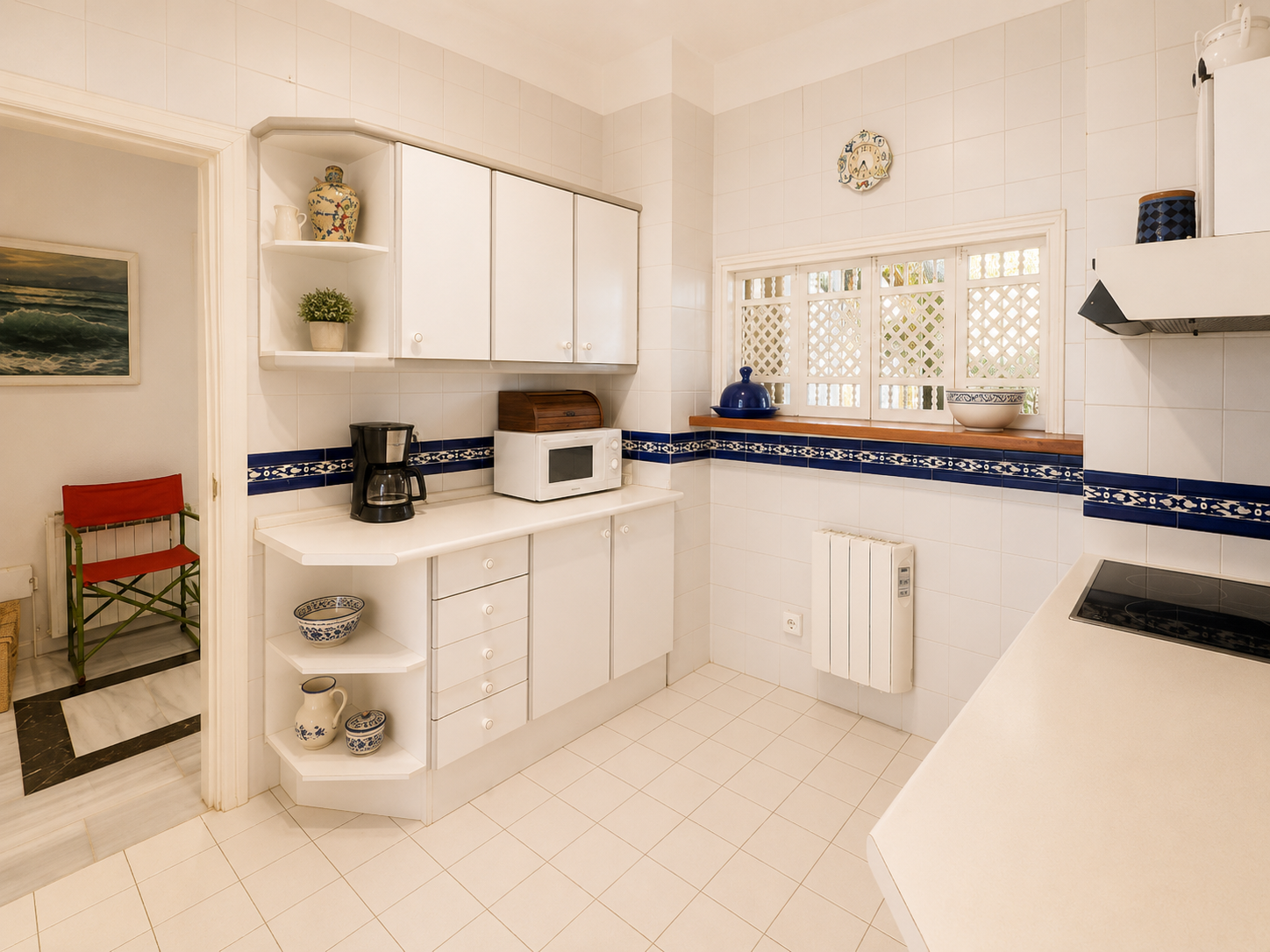 Frontline beach ground floor apartment in Playas del Duque, Puerto Banus