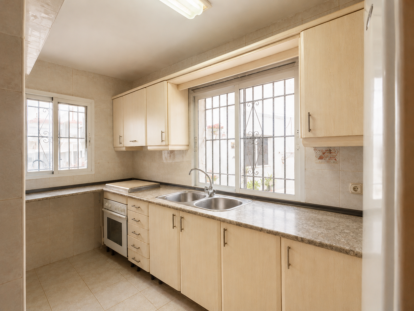Townhouse in Marbella Centre Old Town with renovation potential & strong investment appeal