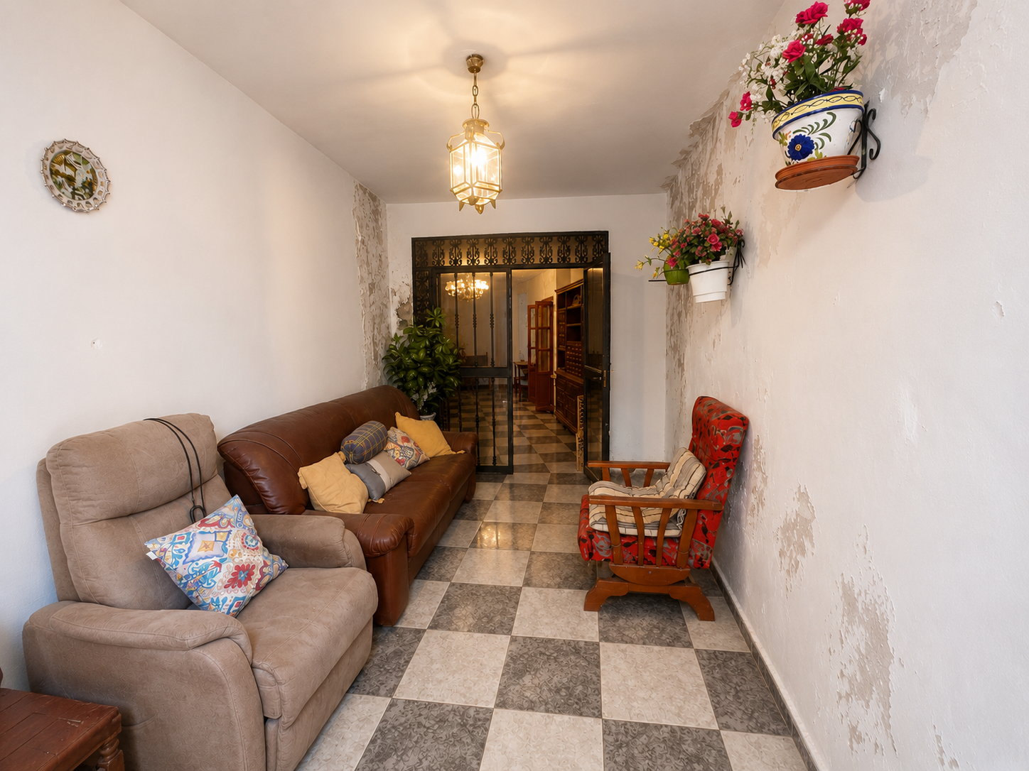 Townhouse in Marbella Centre Old Town with renovation potential & strong investment appeal