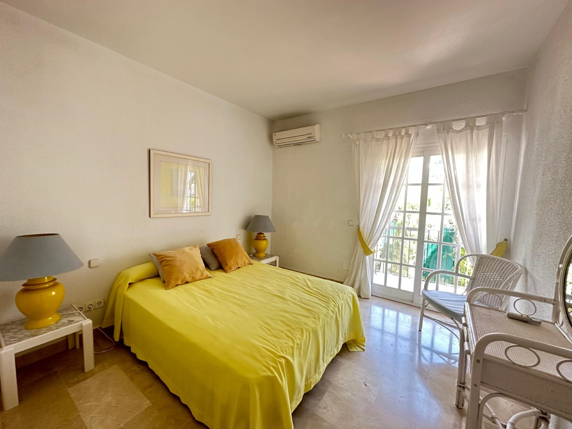 Villa familiar de 4 dormitorios en Marbella Country Club, Nueva Andalucia
