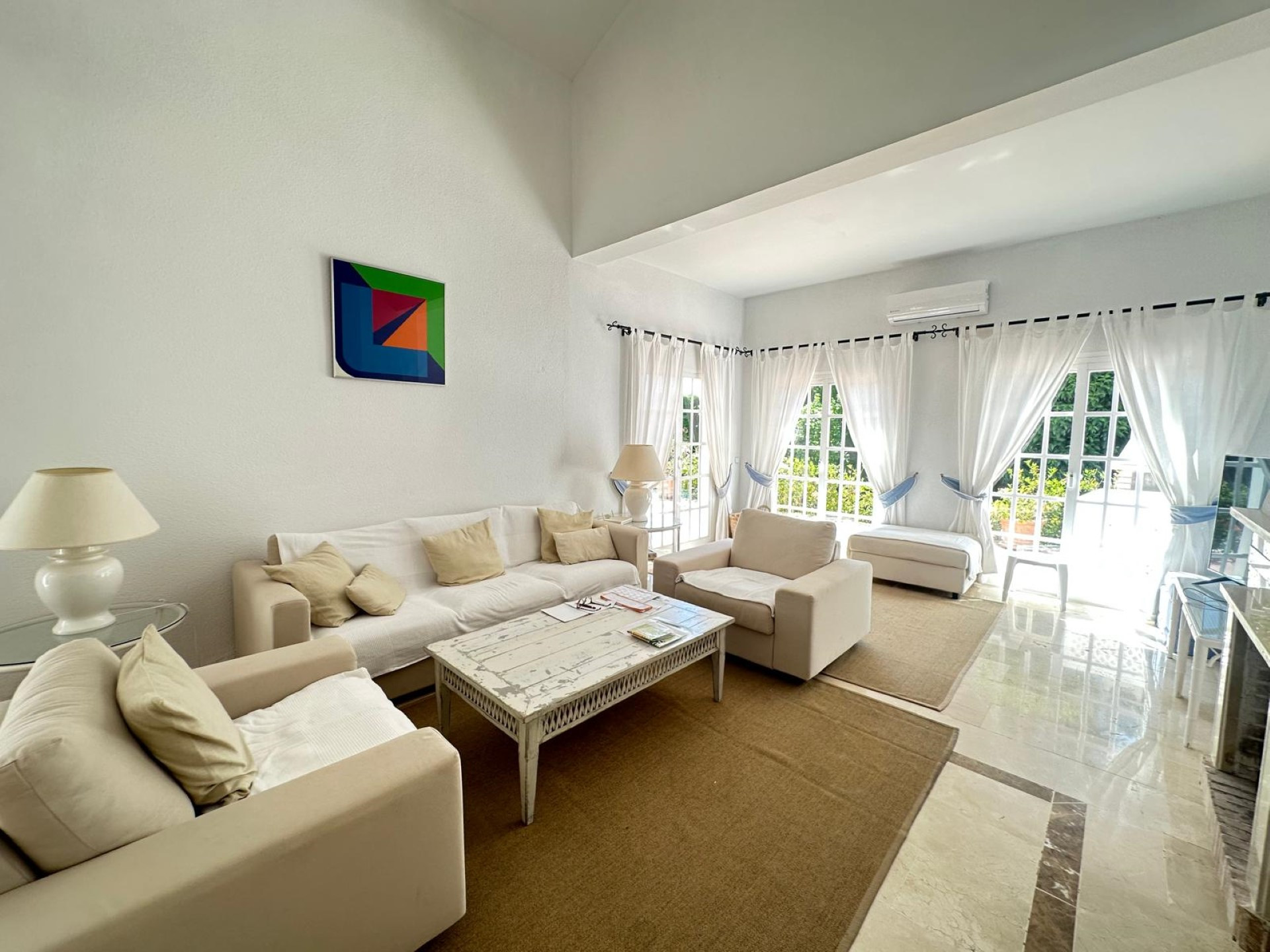Villa familiar de 4 dormitorios en Marbella Country Club, Nueva Andalucia