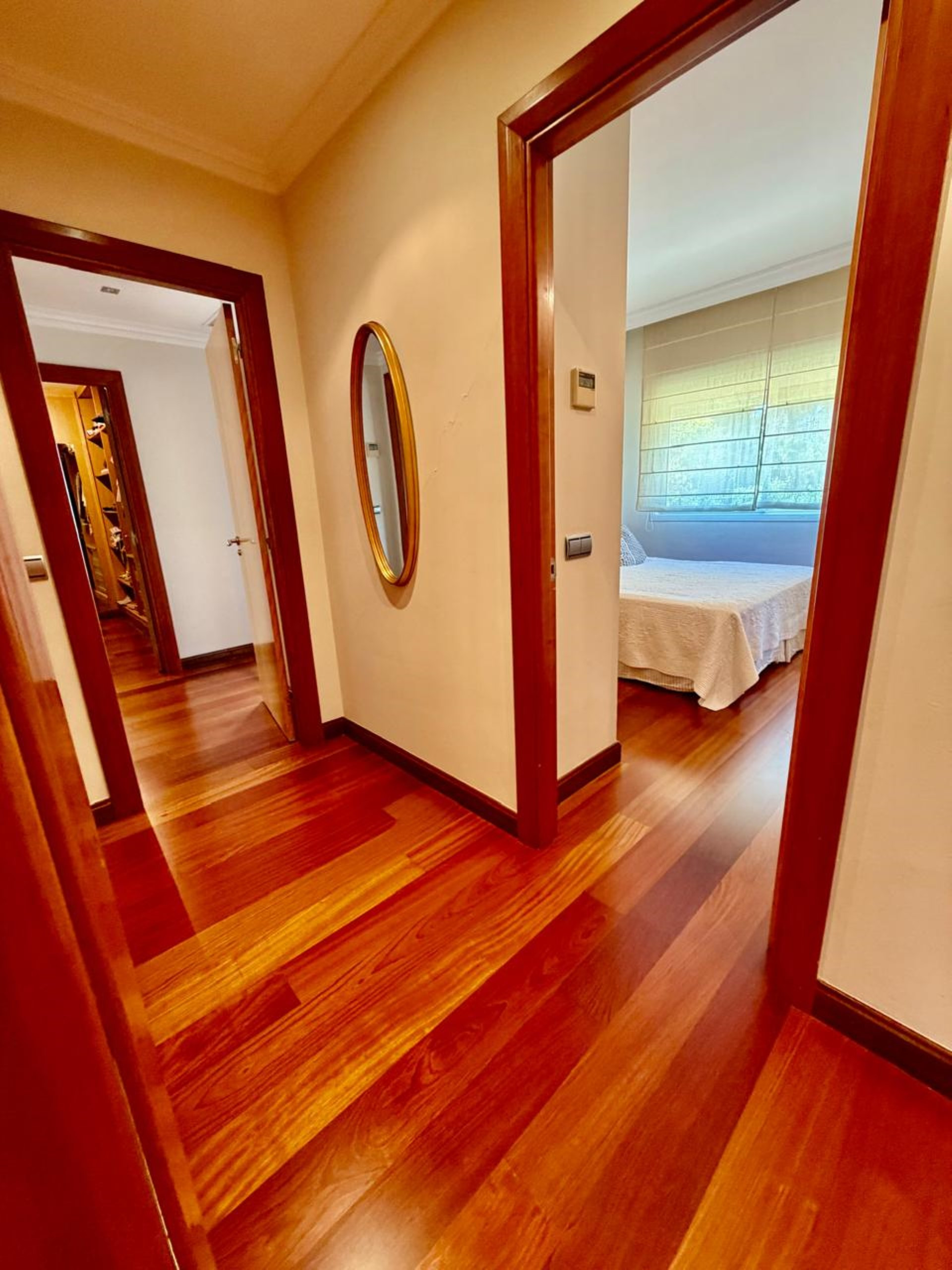 Elegante apartamento de 3 dormitorios en planta baja en El Embrujo Banús