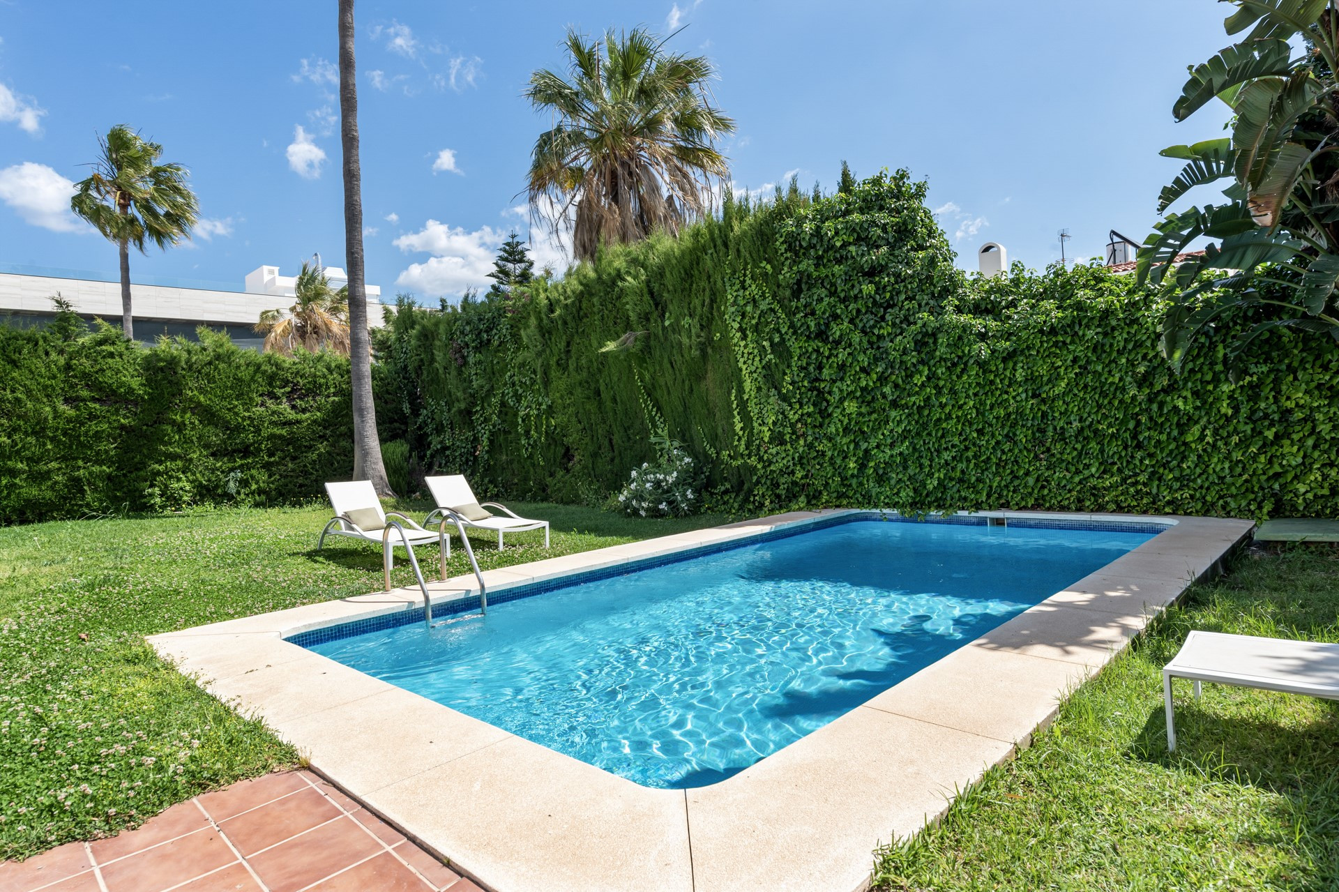 6-bedroom villa in Nueva Andalucía, Marbella.