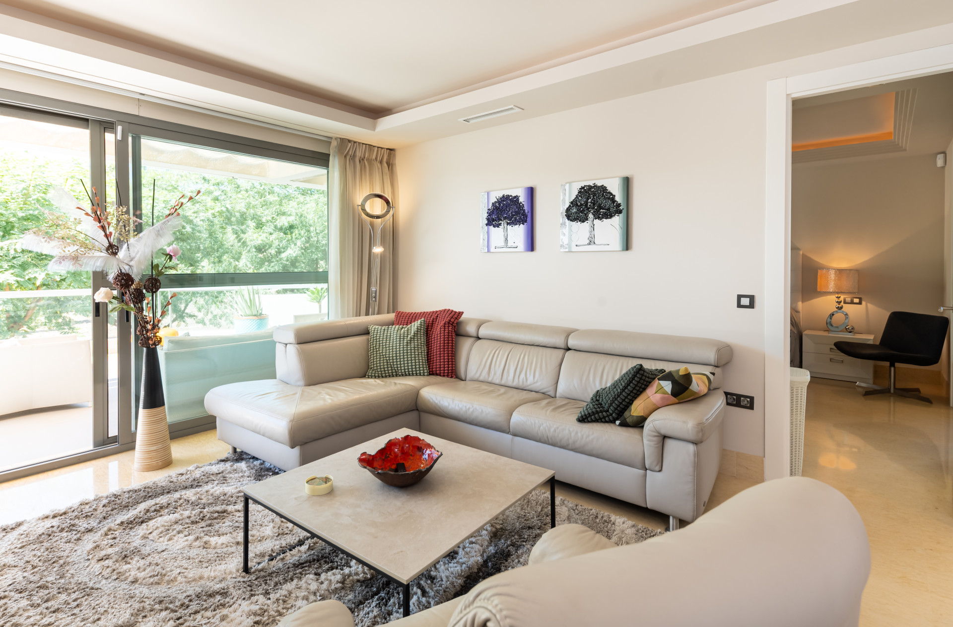 Spacious 3 bedroom luxury ground floor apartment in Los Arrayanes Golf