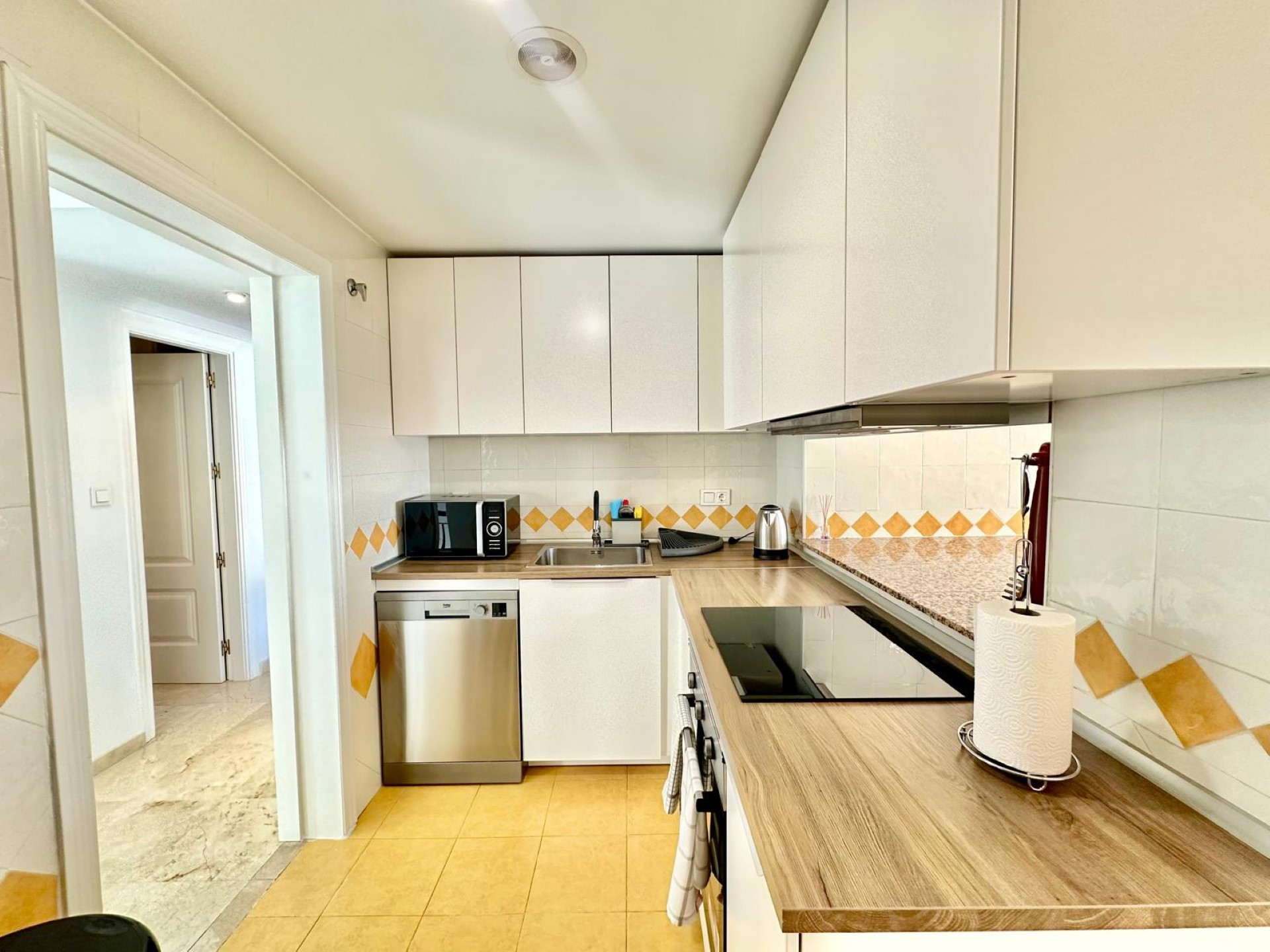 Duplex Penthouse in Las Lomas de Rio Real, East Marbella