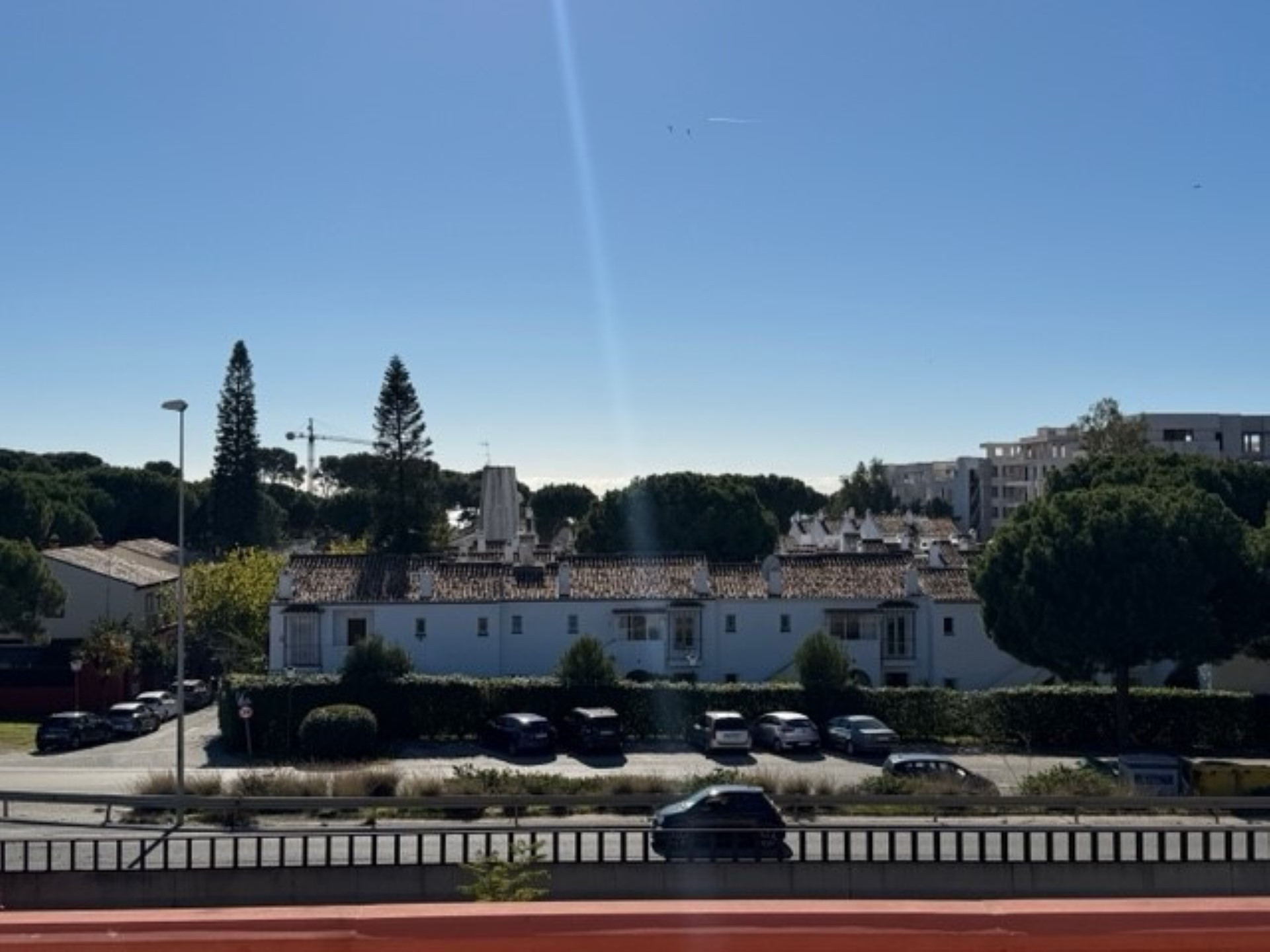 Spacious premises with restaurant and music license in Benavista, Estepona