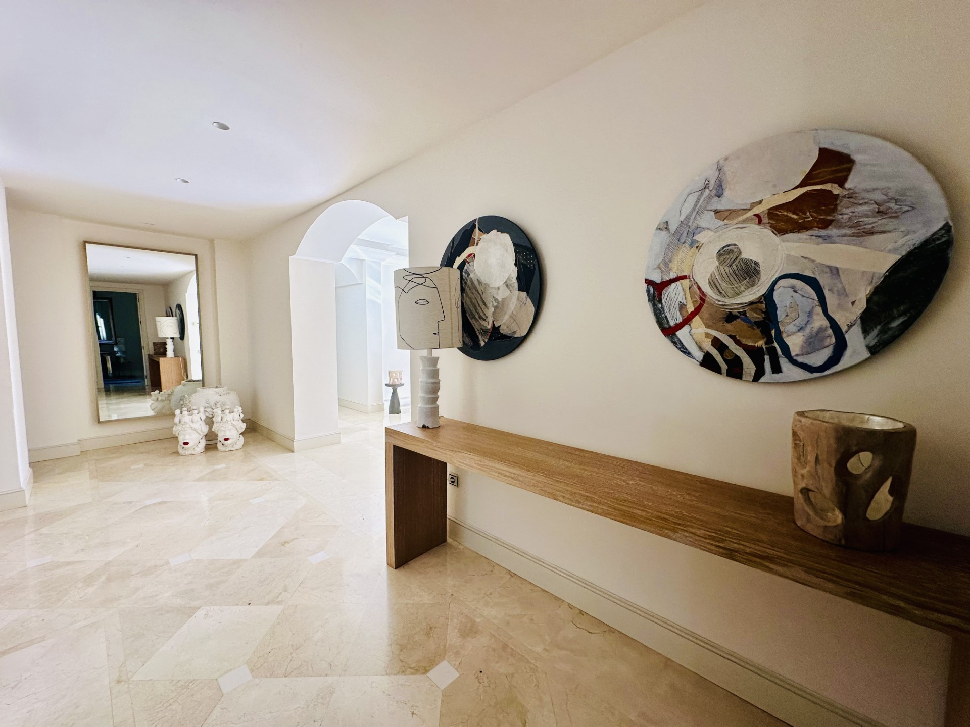 Elegante villa de lujo de 5 dormitorios en Balcones de Sierra Blanca, Milla de Oro de Marbella