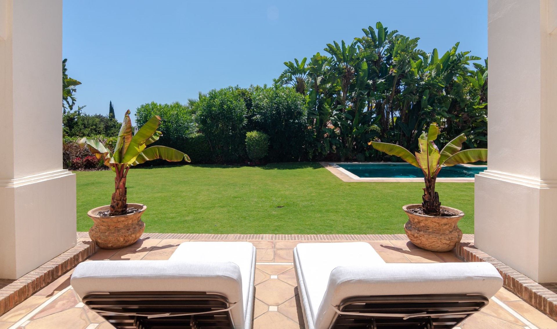 Elegante villa de lujo de 5 dormitorios en Balcones de Sierra Blanca, Milla de Oro de Marbella