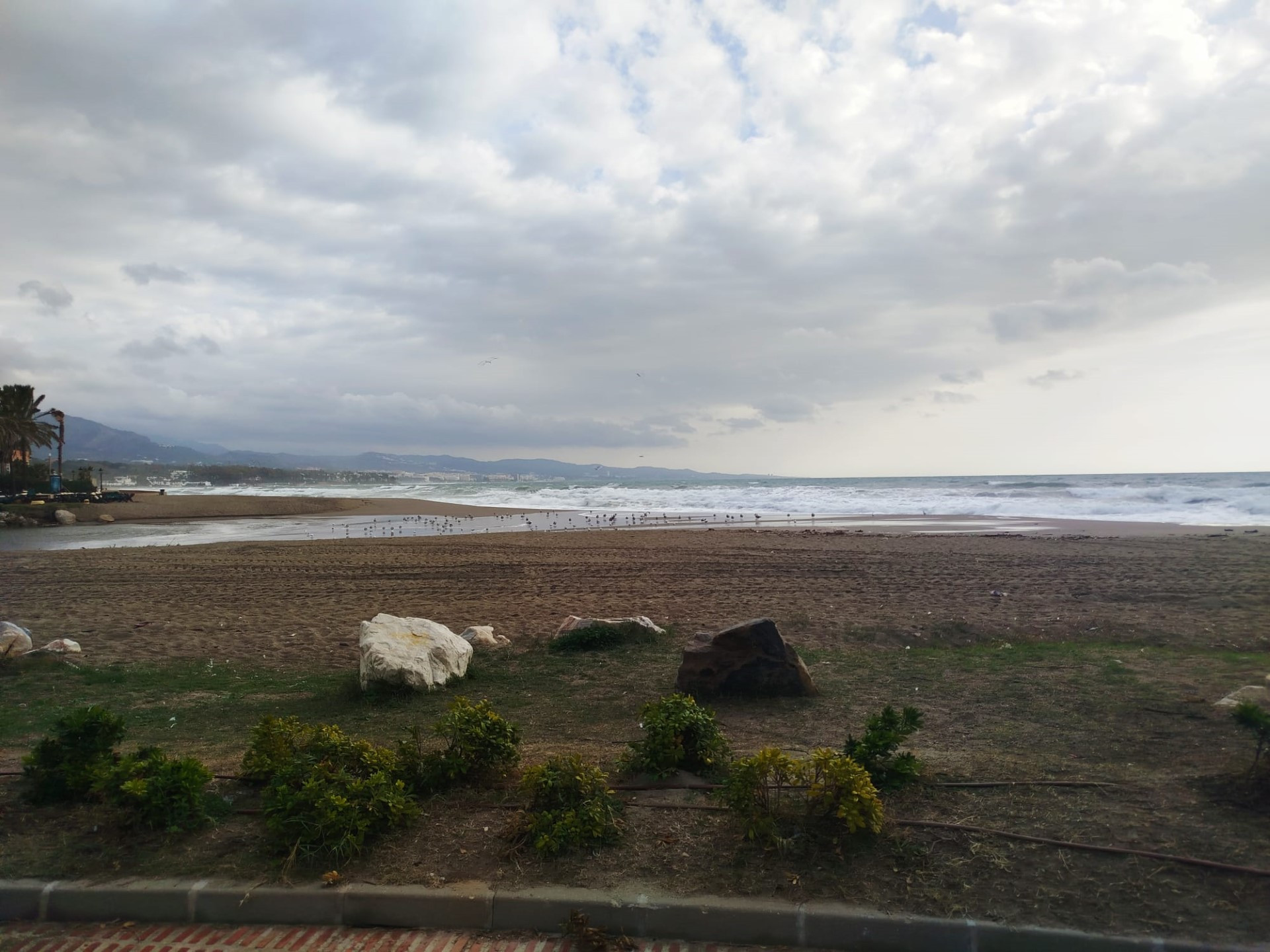 Ático de 2 dormitorios junto a la playa en Rio Verde Playa, Milla de Oro de Marbella