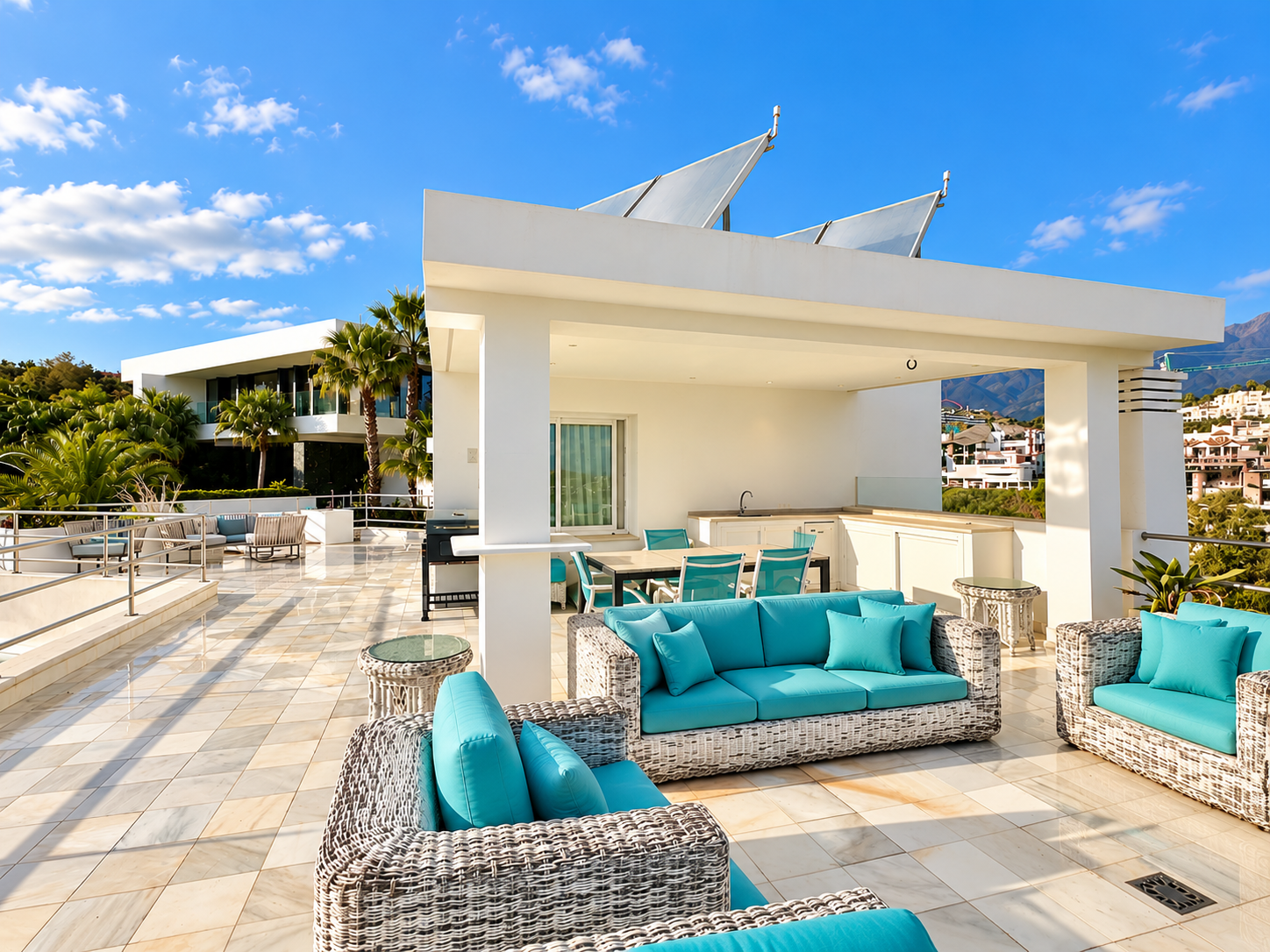 Villa de estilo Miami en exclusiva en El Herrojo