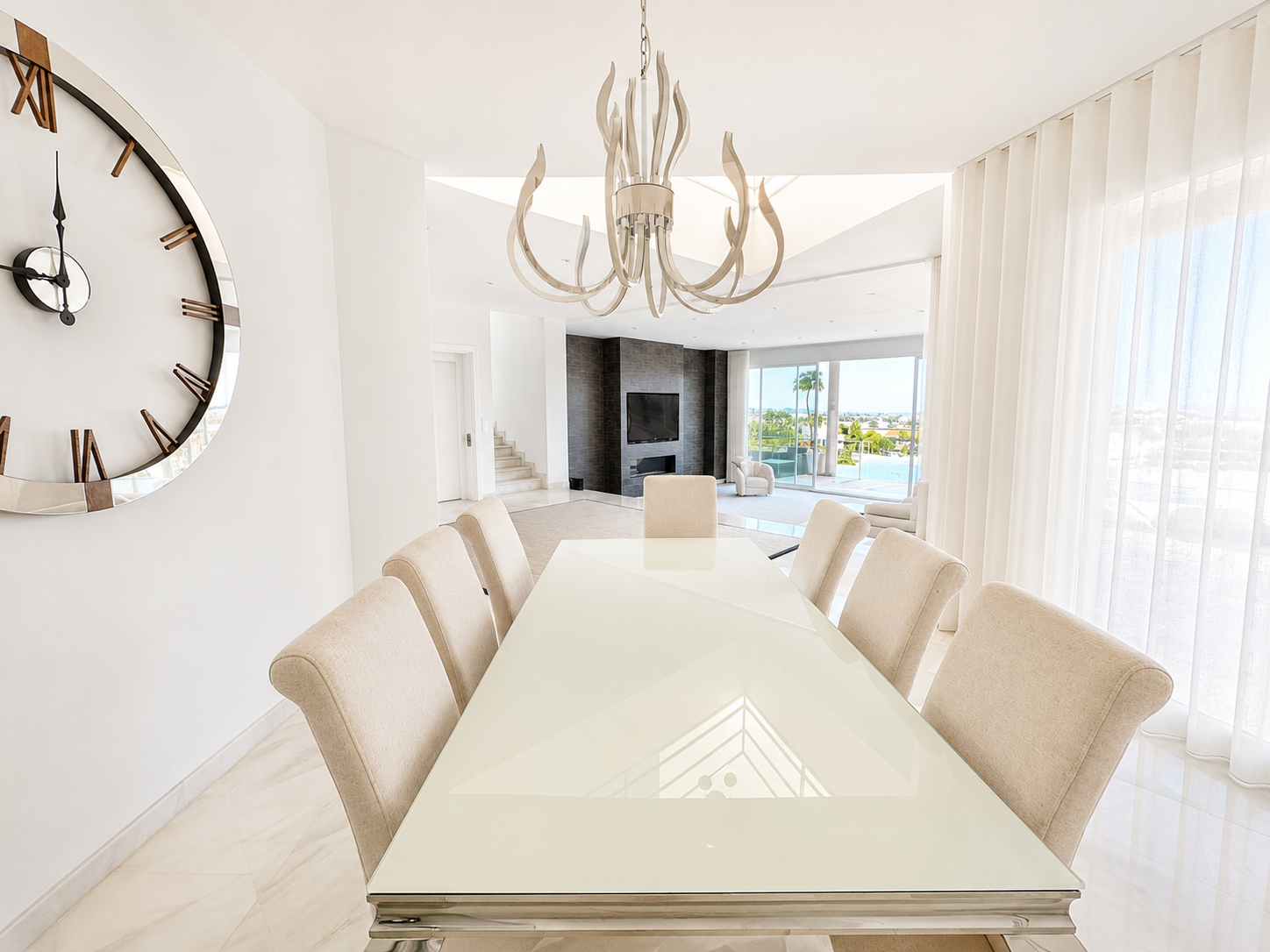 Villa de estilo Miami en exclusiva en El Herrojo