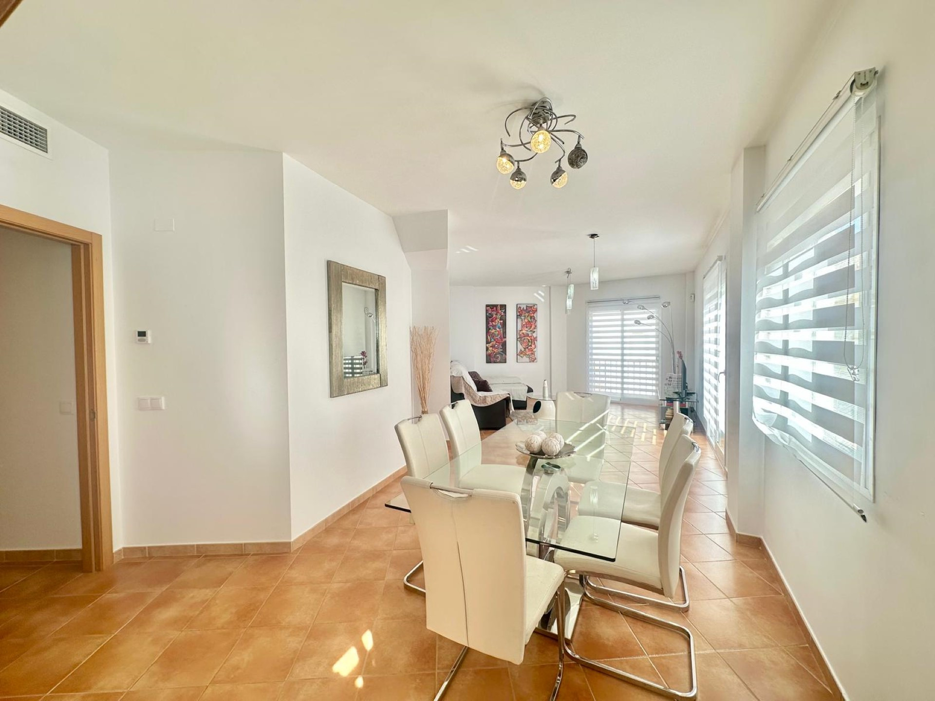 Renovated 3 bedroom duplex penthouse in Marbella's Town Center