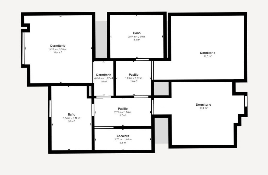 Ideal 3 bedroom townhouse with private garden in Monte Biarritz, Estepona