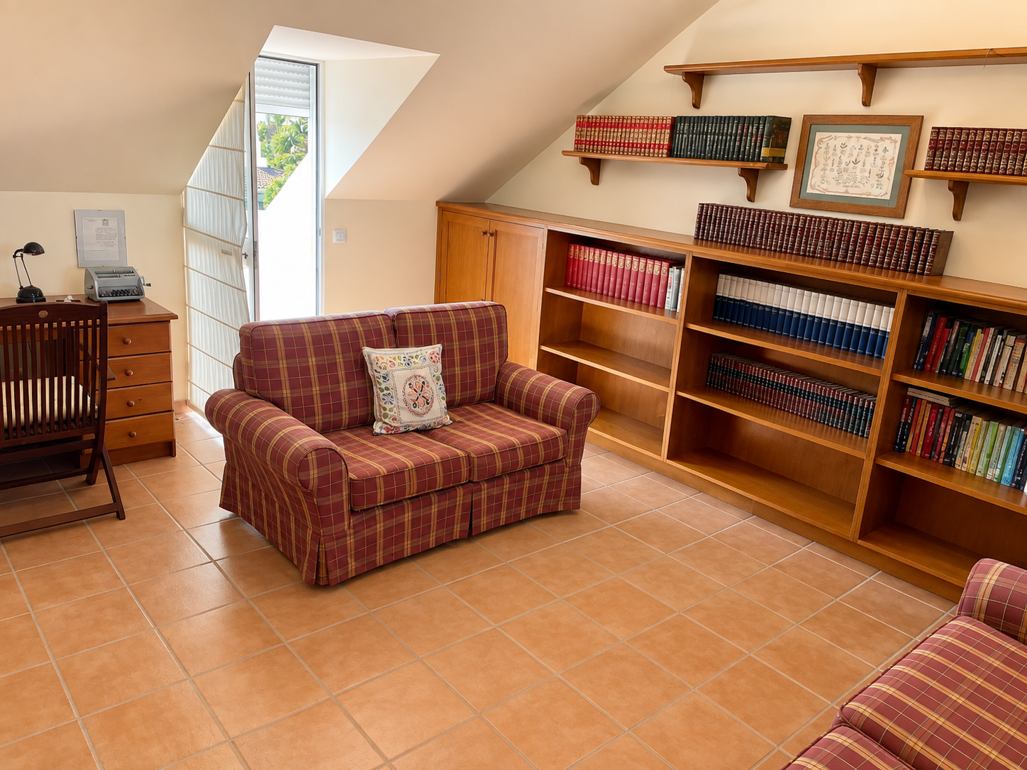 Ideal 3 bedroom townhouse with private garden in Monte Biarritz, Estepona
