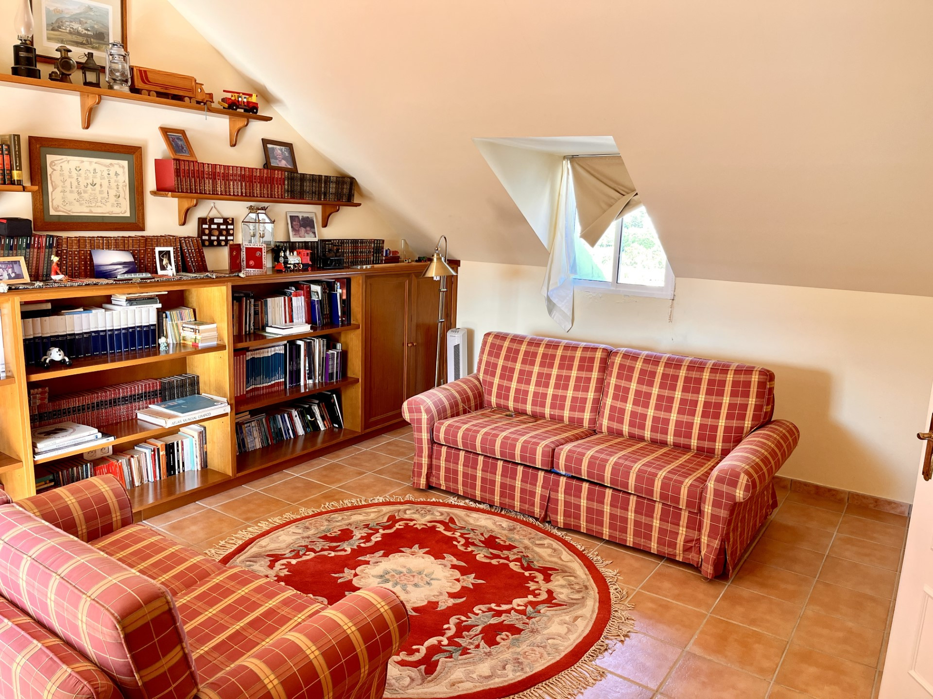 Ideal 3 bedroom townhouse with private garden in Monte Biarritz, Estepona