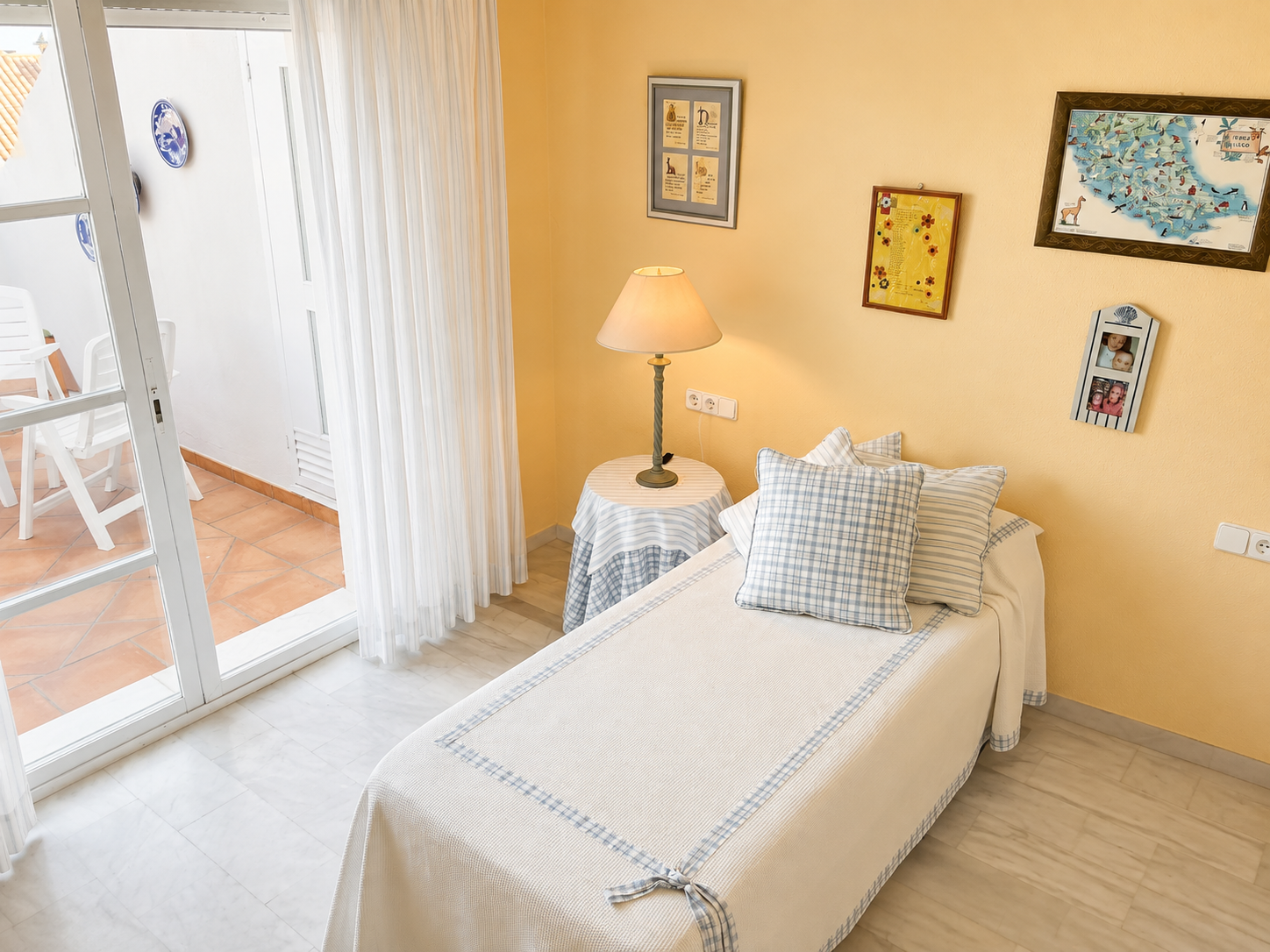 Ideal 3 bedroom townhouse with private garden in Monte Biarritz, Estepona