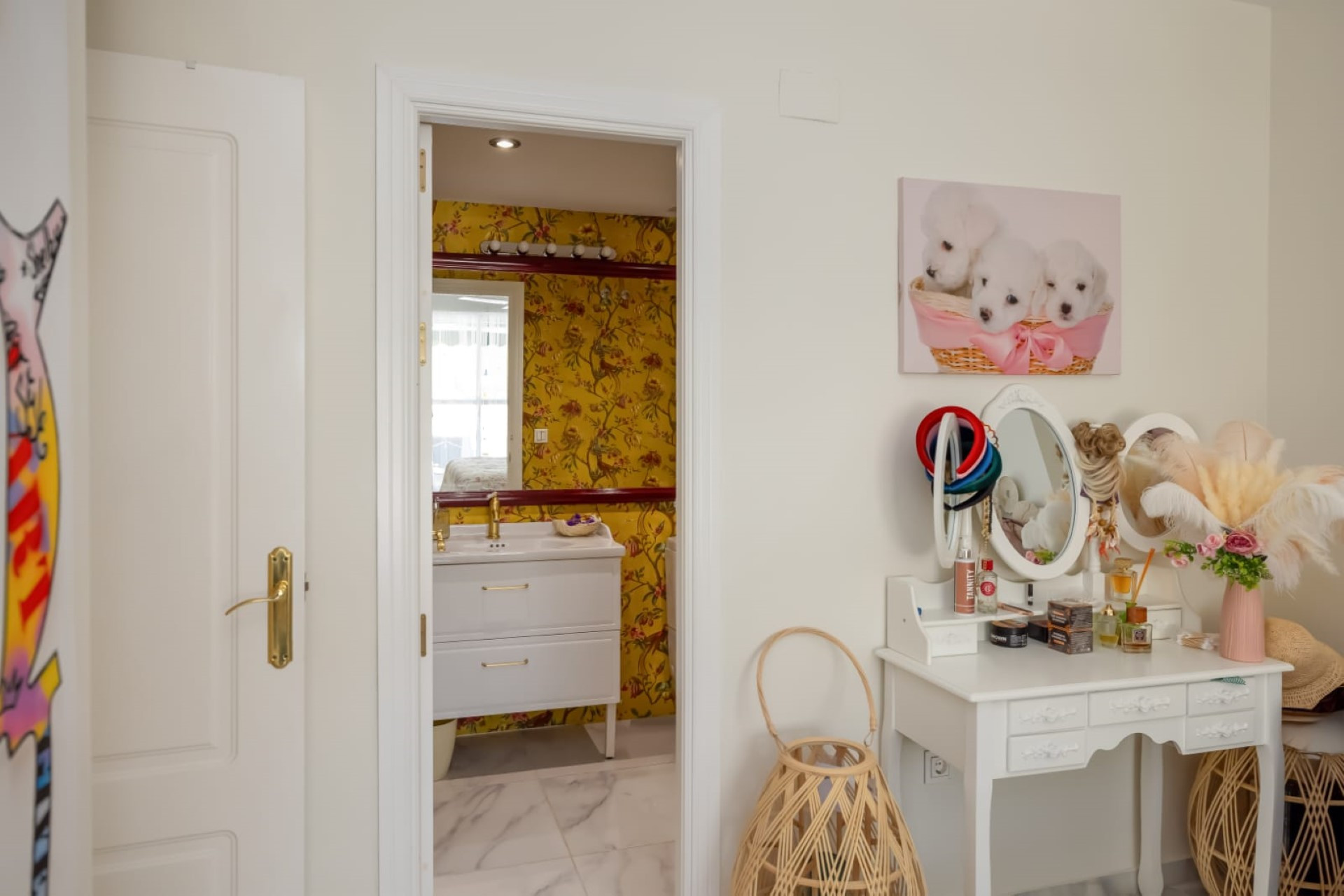 Apartamento contemporáneo de 2 dormitorios con amplia terraza en Lorcrimar, Nueva Andalucía