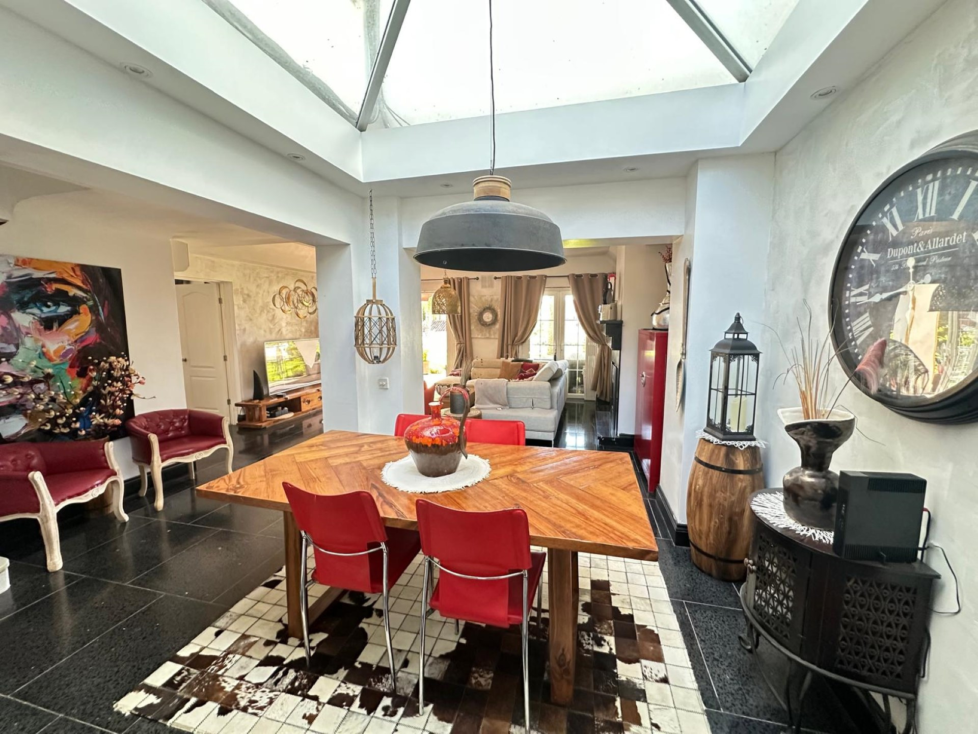 Unique 3 bedroom townhouse in a small community on the New Golden Mile