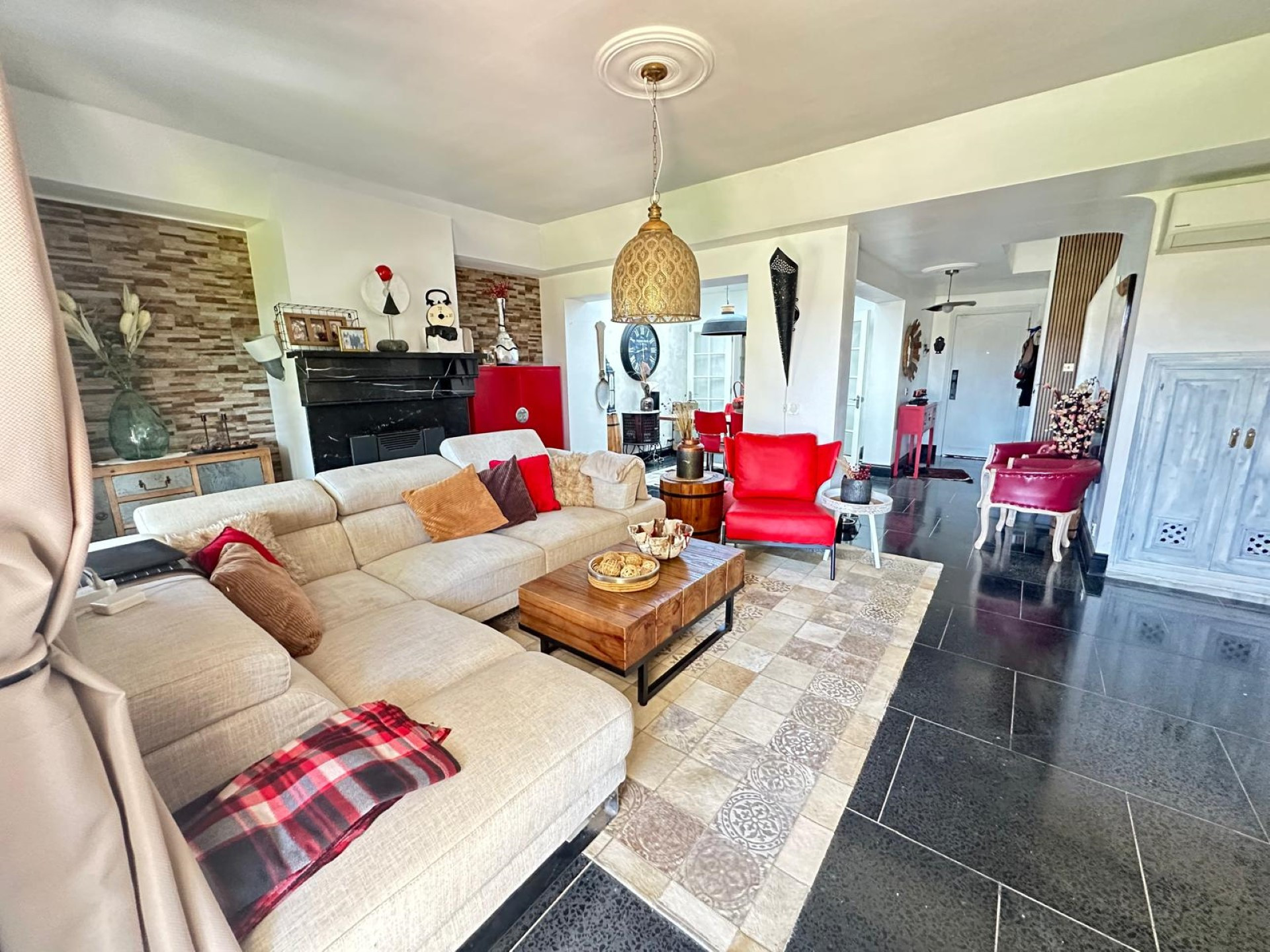 Unique 3 bedroom townhouse in a small community on the New Golden Mile