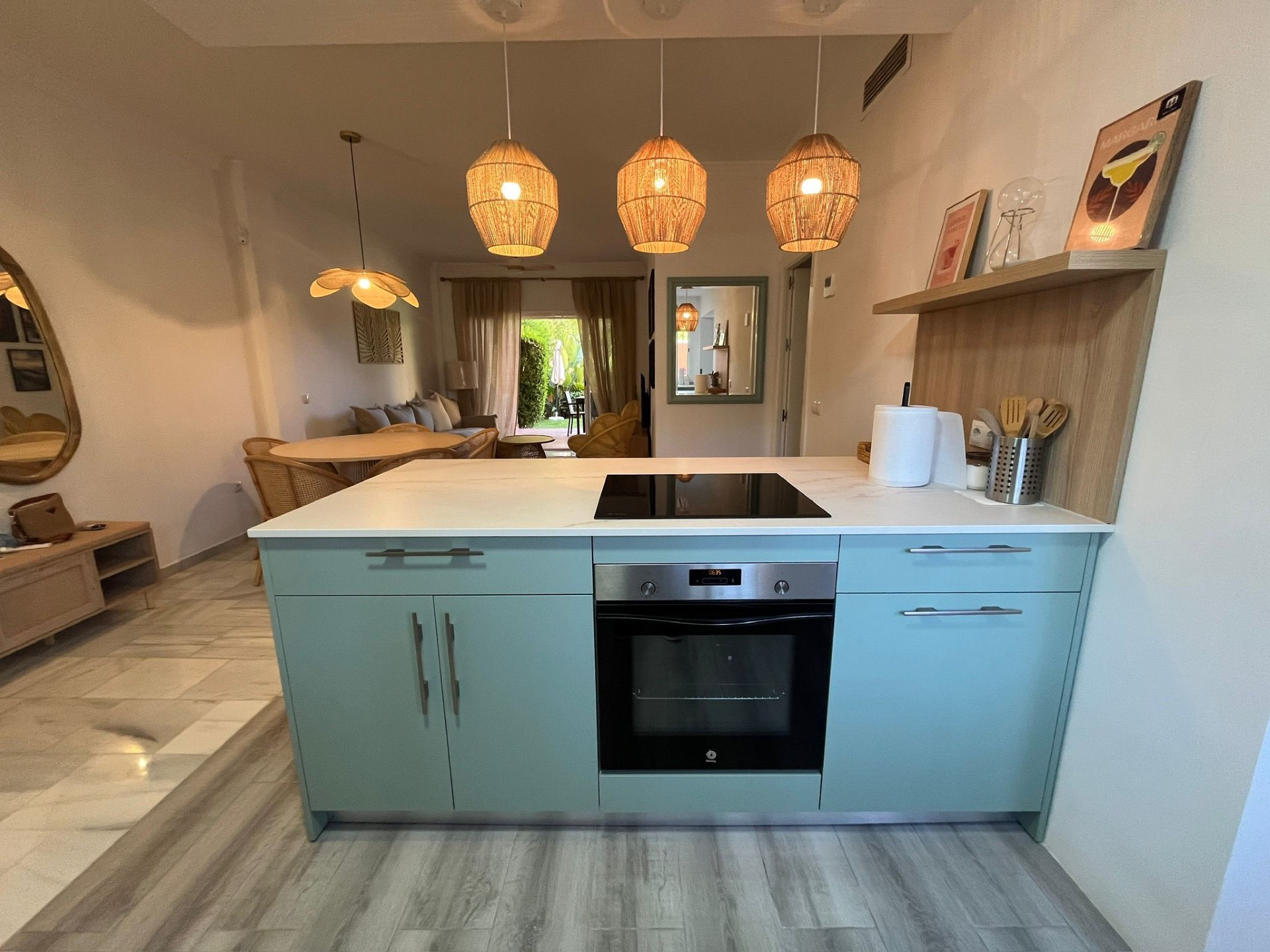 Renovated ground floor apartment by the beach, in Carib Playa, East Marbella