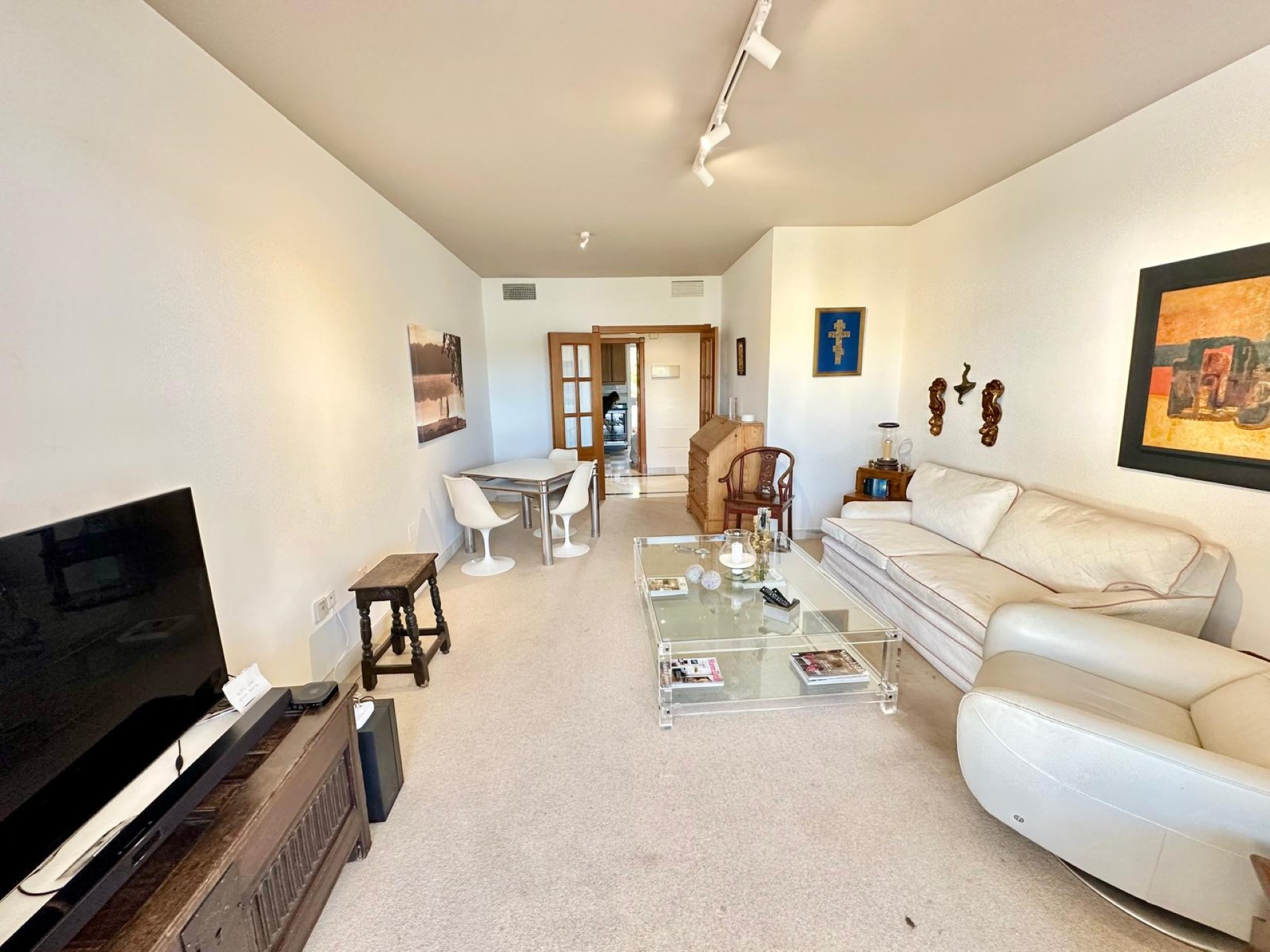 Elegant 2 bedroom Apartment in Aloha Mirasierra, Nueva Andalucia