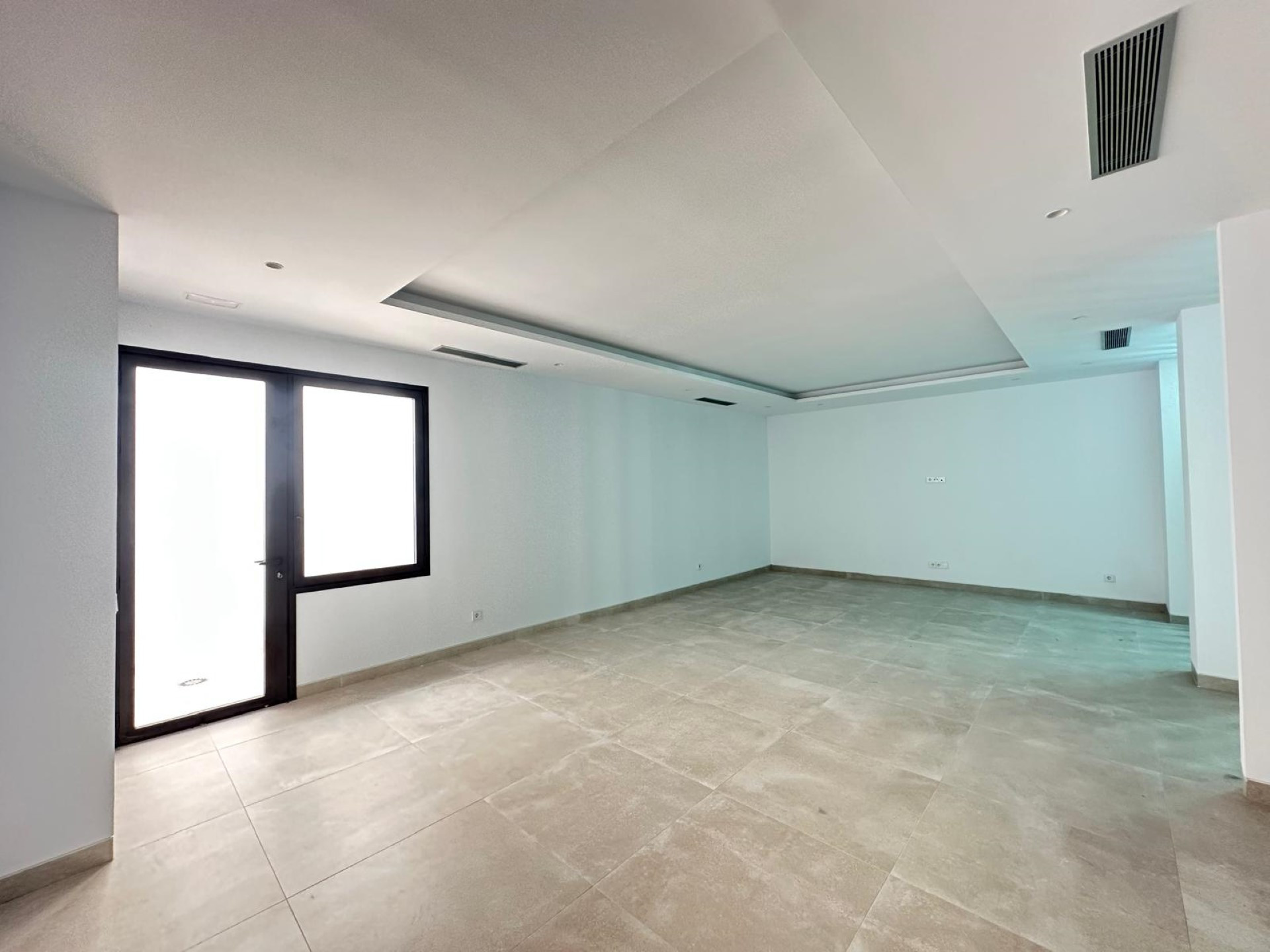 Contemporary 4 bedroom mediterranean villa in La Fuente, Marbella town