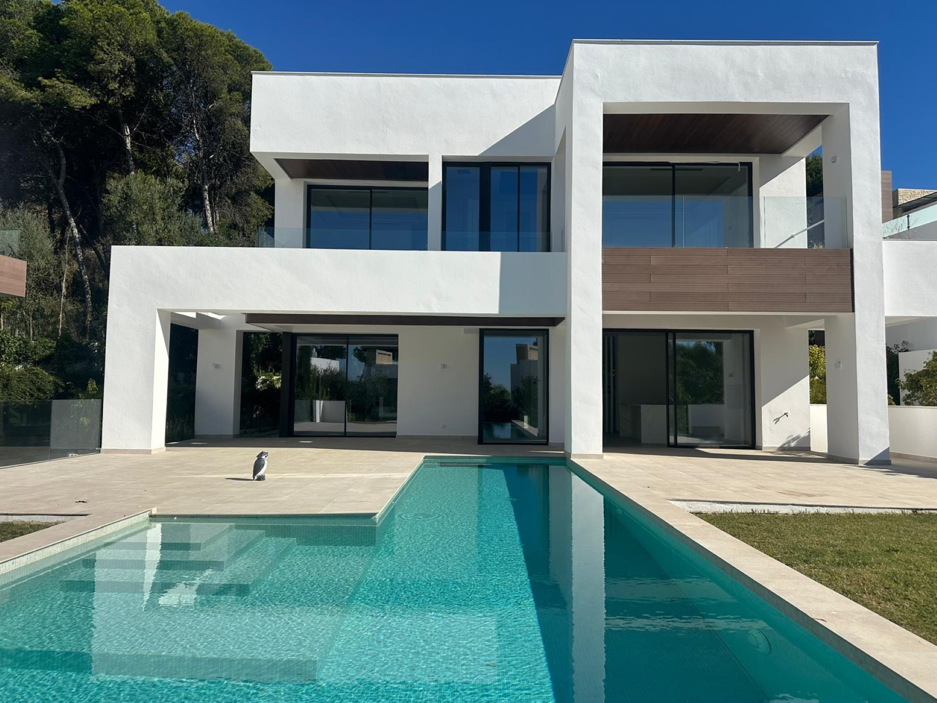 Contemporary 4 bedroom mediterranean villa in La Fuente, Marbella town