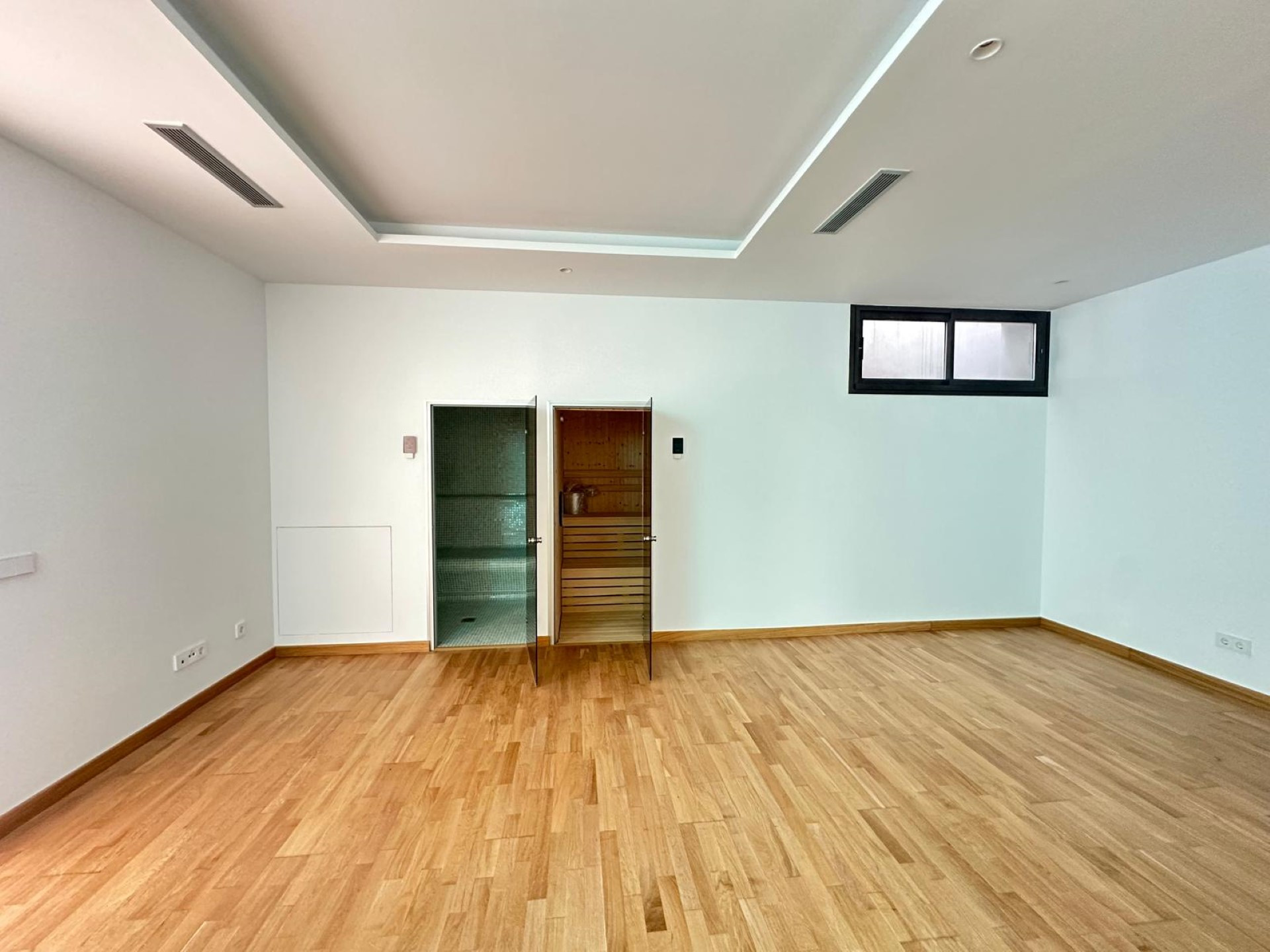 Contemporary 4 bedroom mediterranean villa in La Fuente, Marbella town