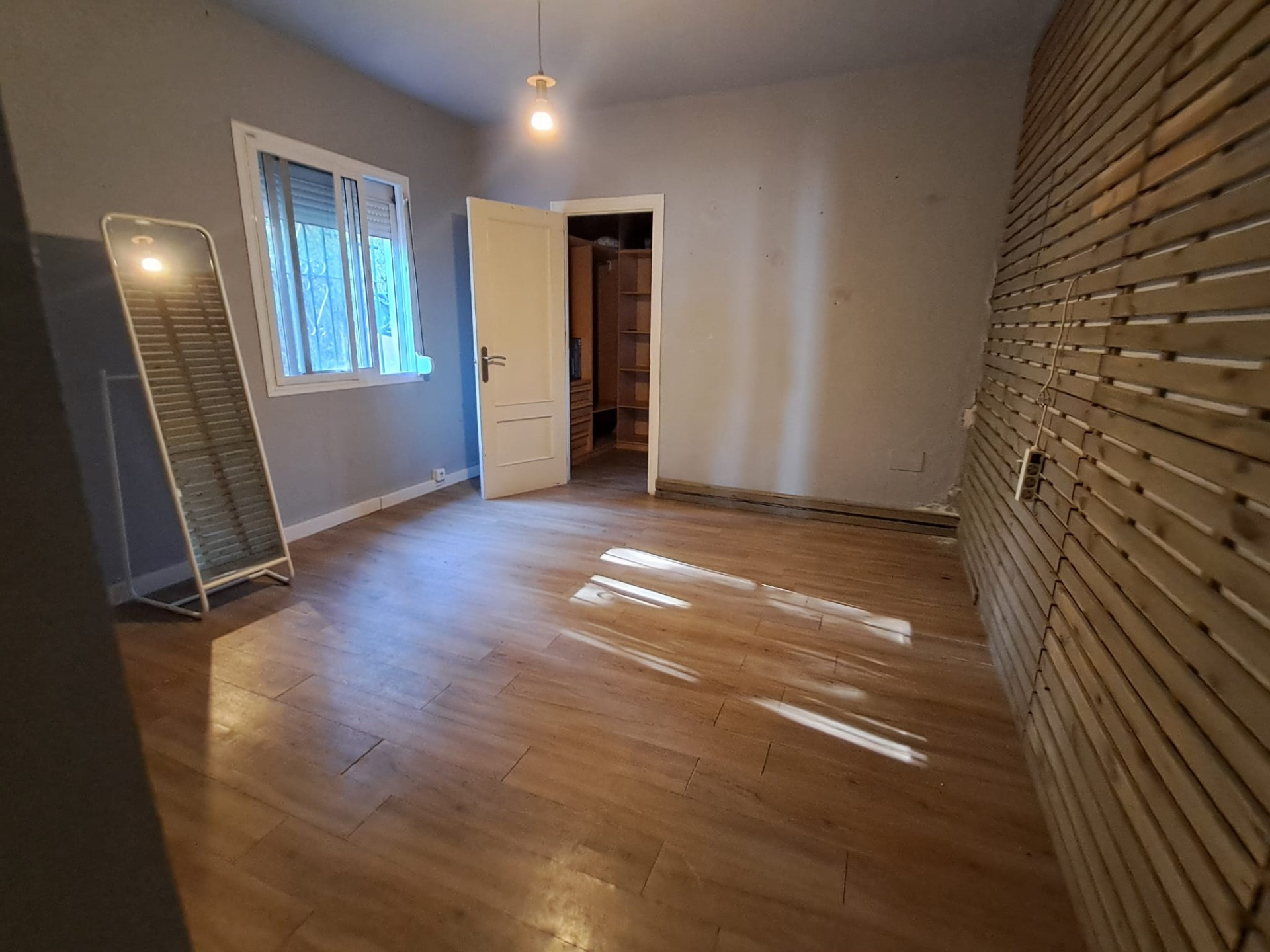 Villa a reformar con gran parcela en Paraiso Medio, Estepona