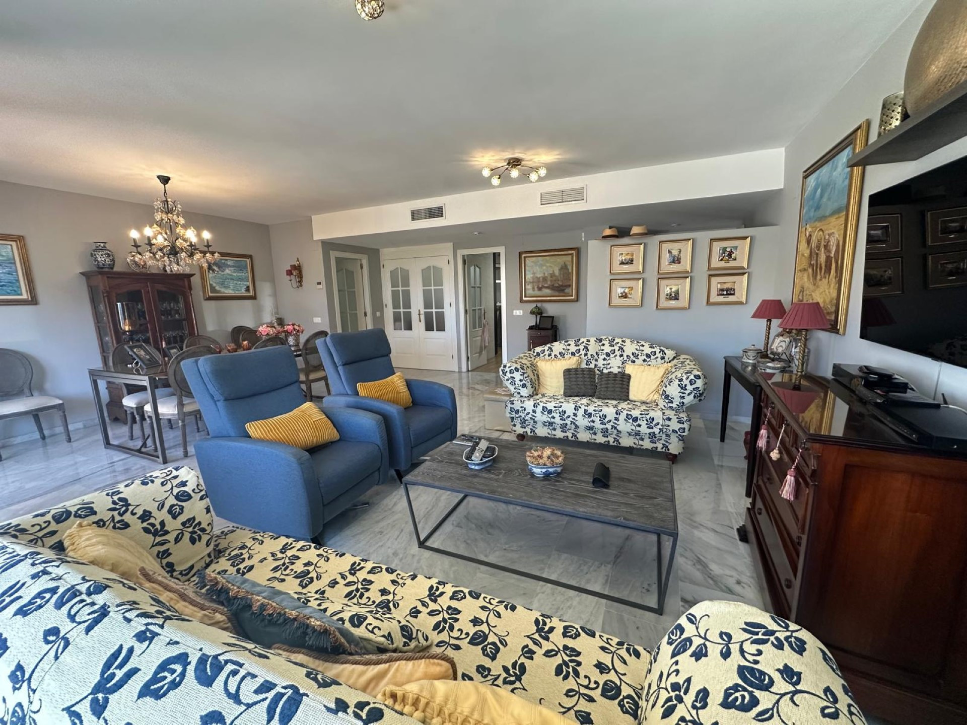 Excellent 3-Bedroom Duplex Penthouse in San Pedro de Alcántara