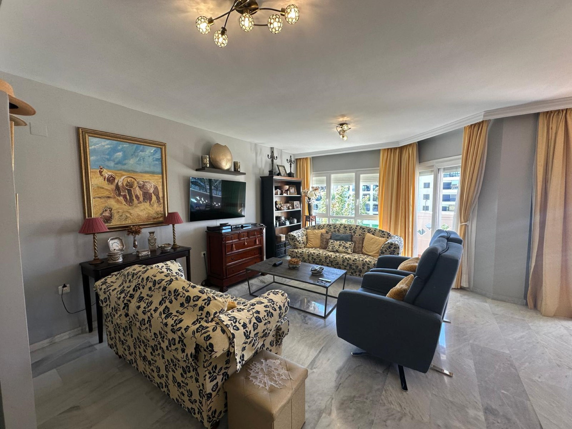 Excellent 3-Bedroom Duplex Penthouse in San Pedro de Alcántara