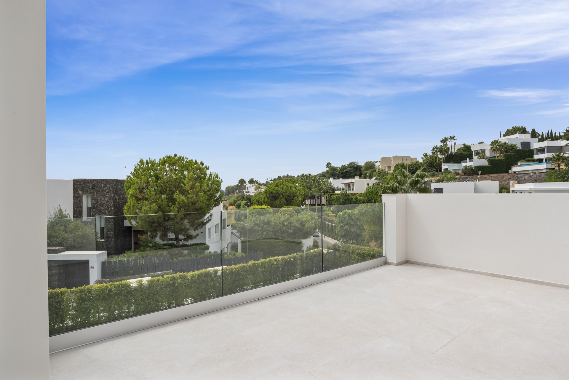 Villa contemporánea de 4 dormitorios en La Alquería, Benahavís