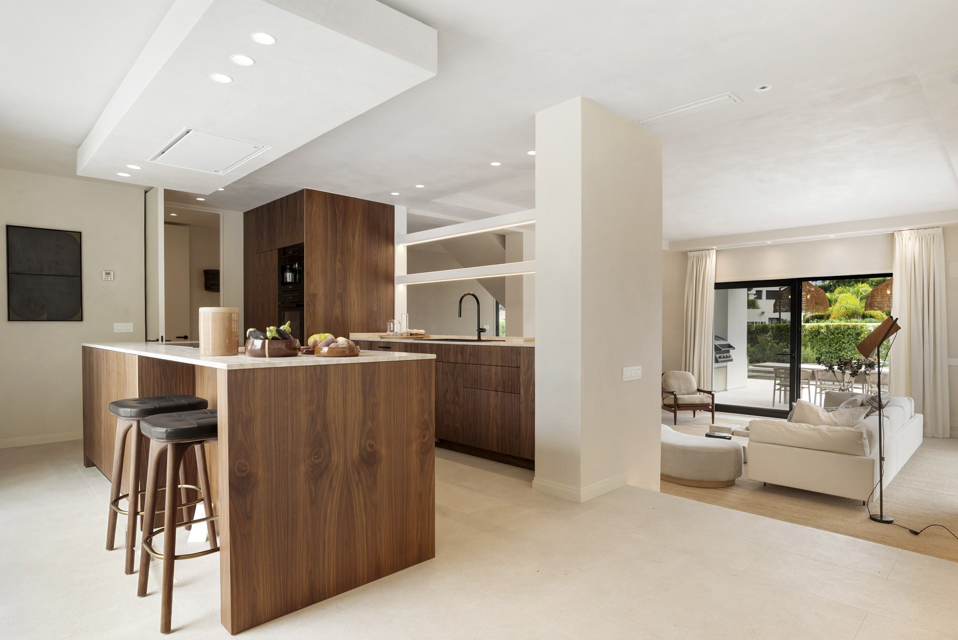 Villa contemporánea de 4 dormitorios en La Alquería, Benahavís