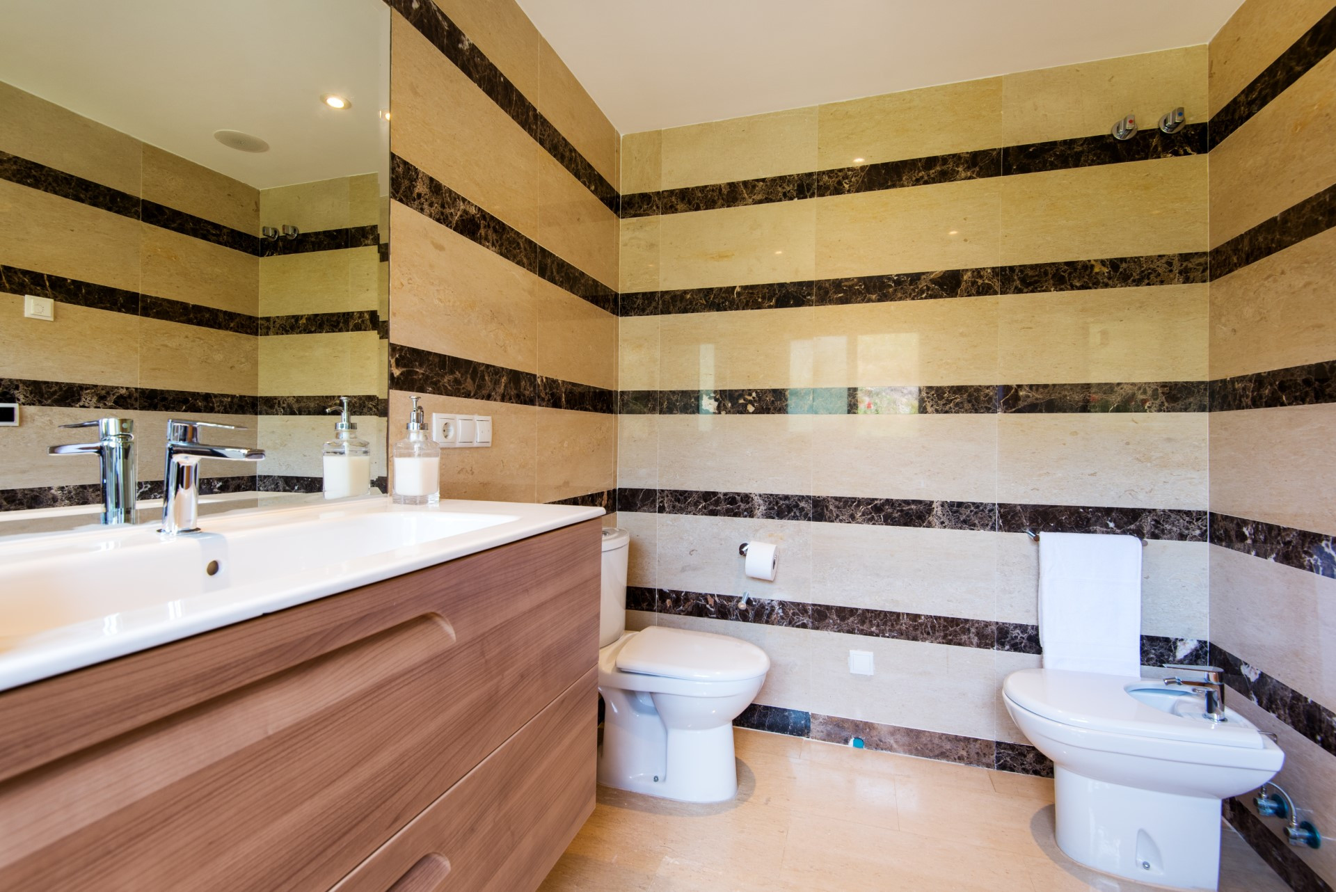 Elegant Townhouse in La Meridiana, Marbella Golden Mile